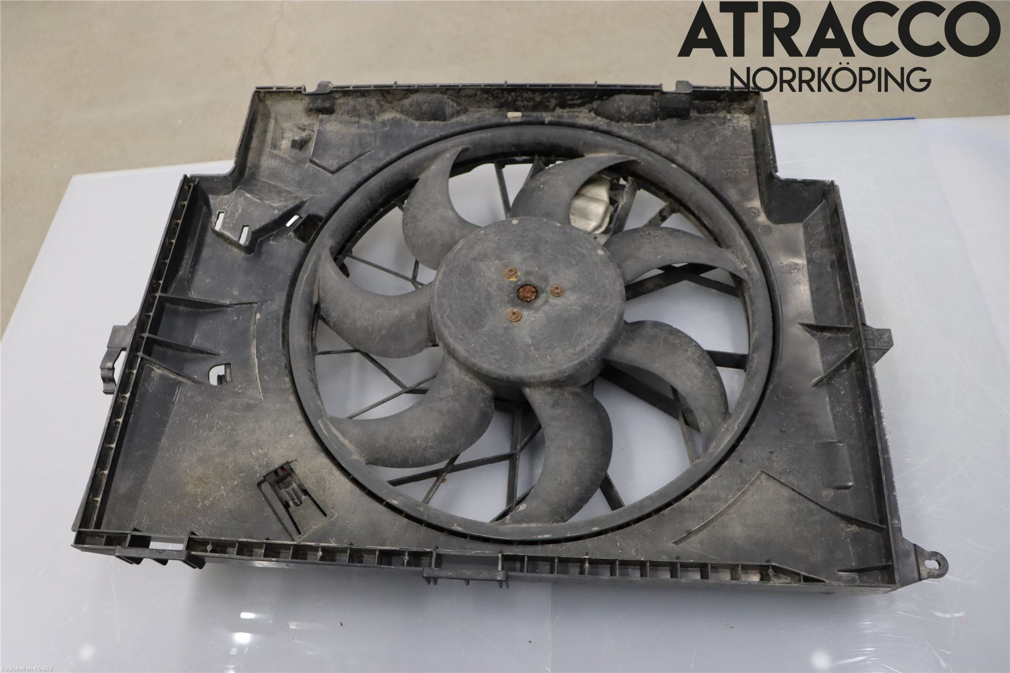 BMW 1 E87/81 5D/3D 03-11 Kylfläkt El