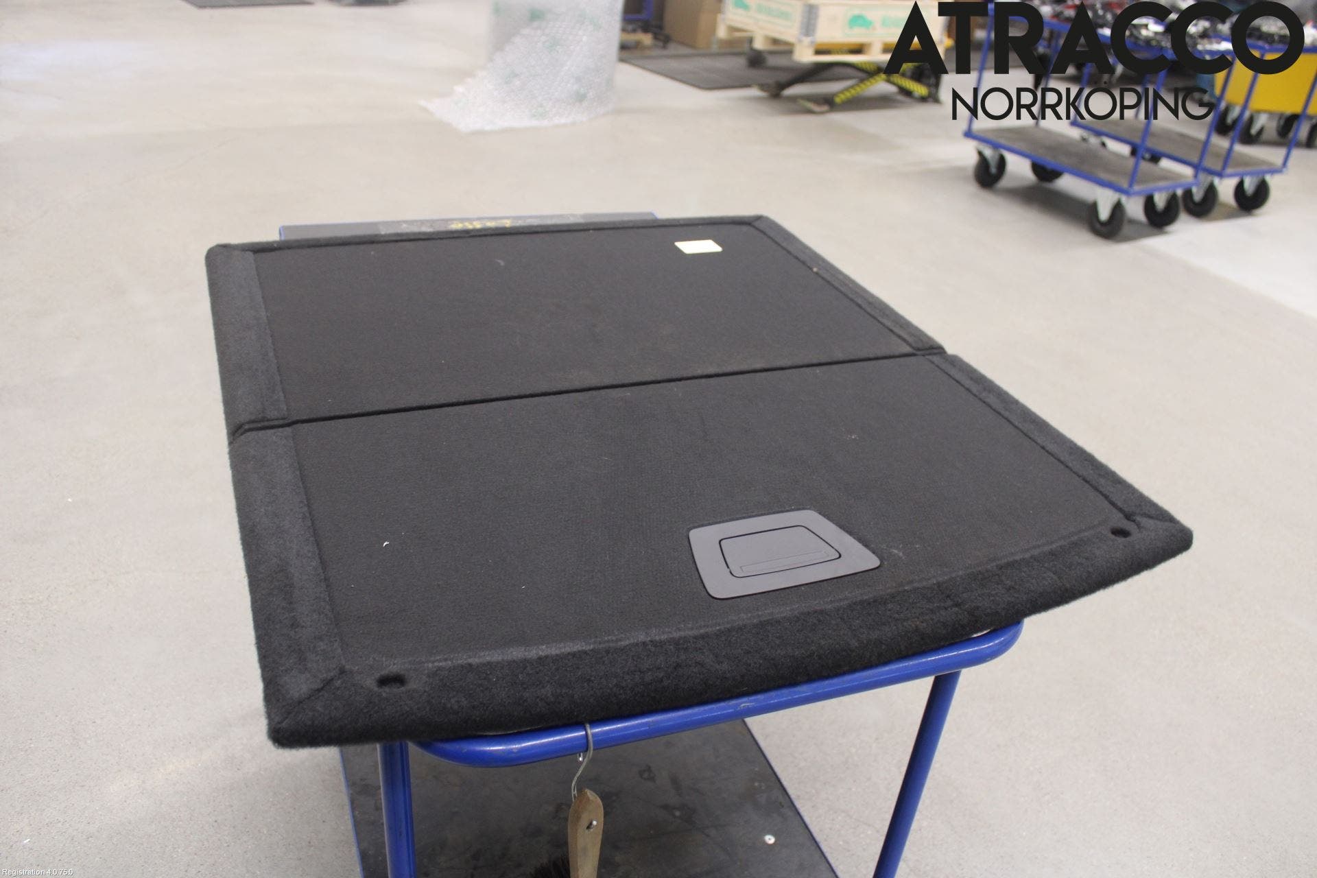 Jaguar I-PACE 18- Bagage Golv