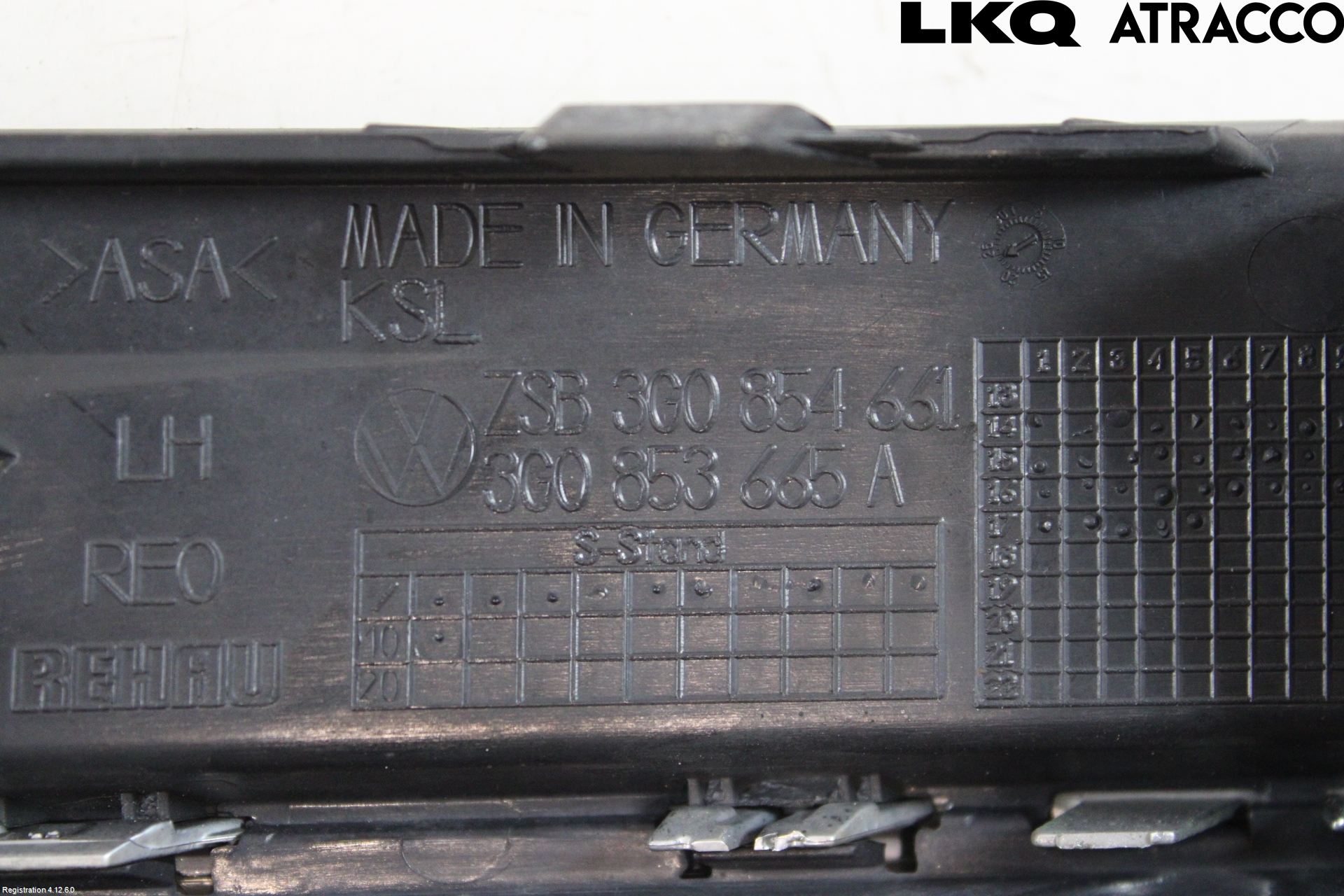 Volkswagen VW PASSAT 15-19 Dimljussarg Fram
