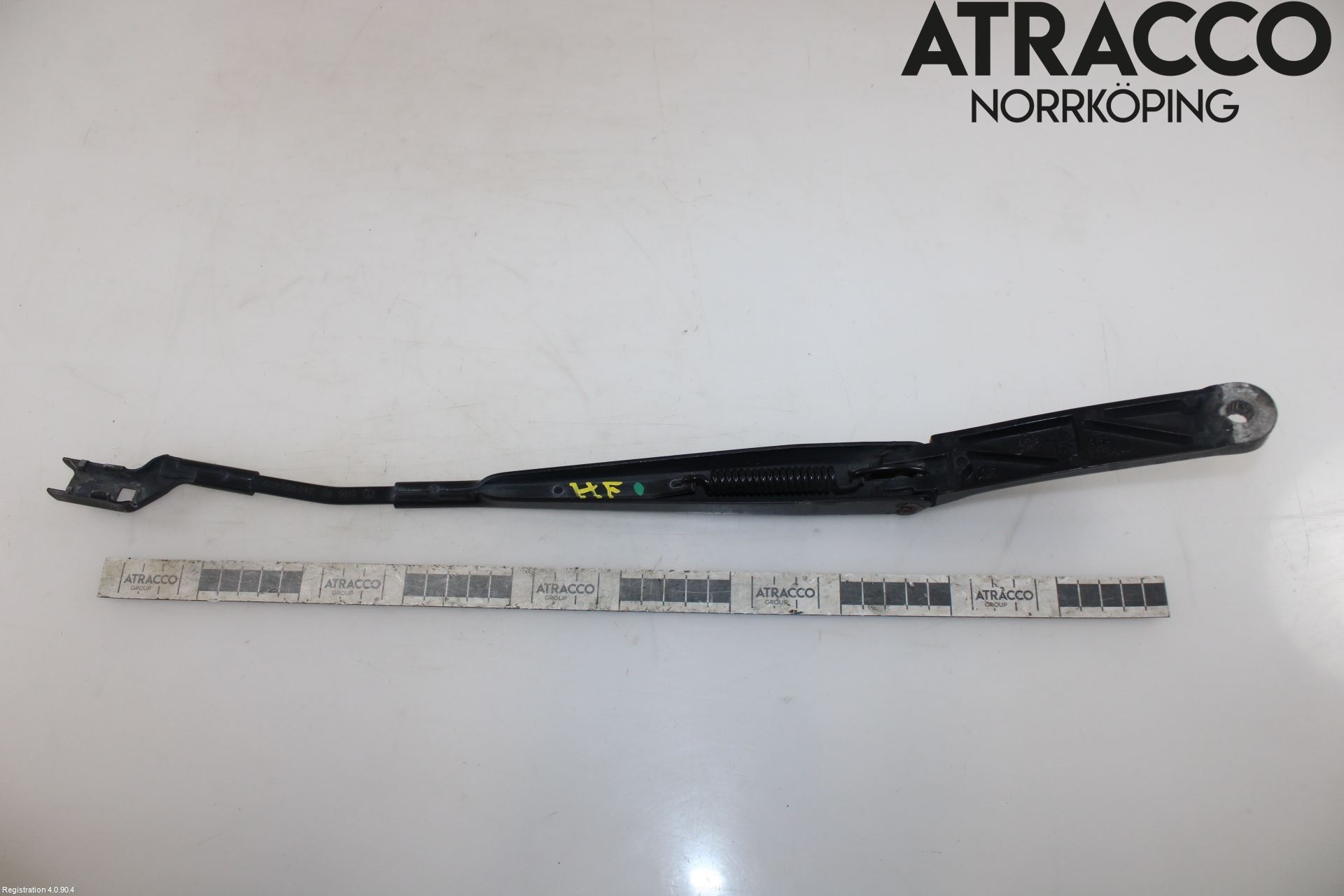 Volkswagen VW PASSAT 11-14 Torkararm Armar Vindruta