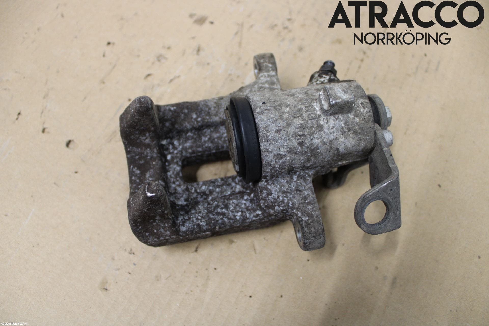 Skoda FABIA 15-21 Bromsok Bak Höger