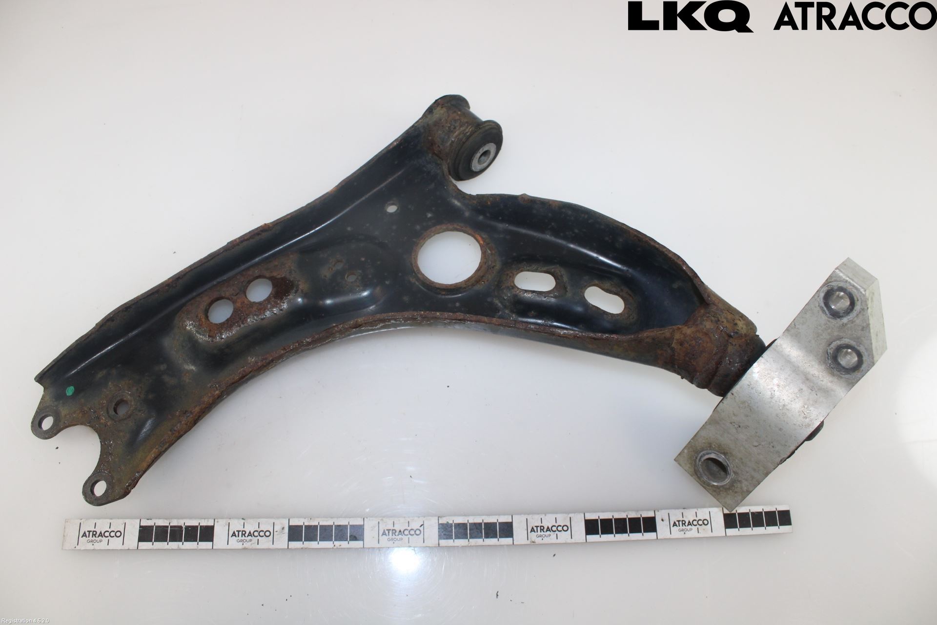 Volkswagen VW PASSAT 11-14 Bärarm Fram Undre Hö