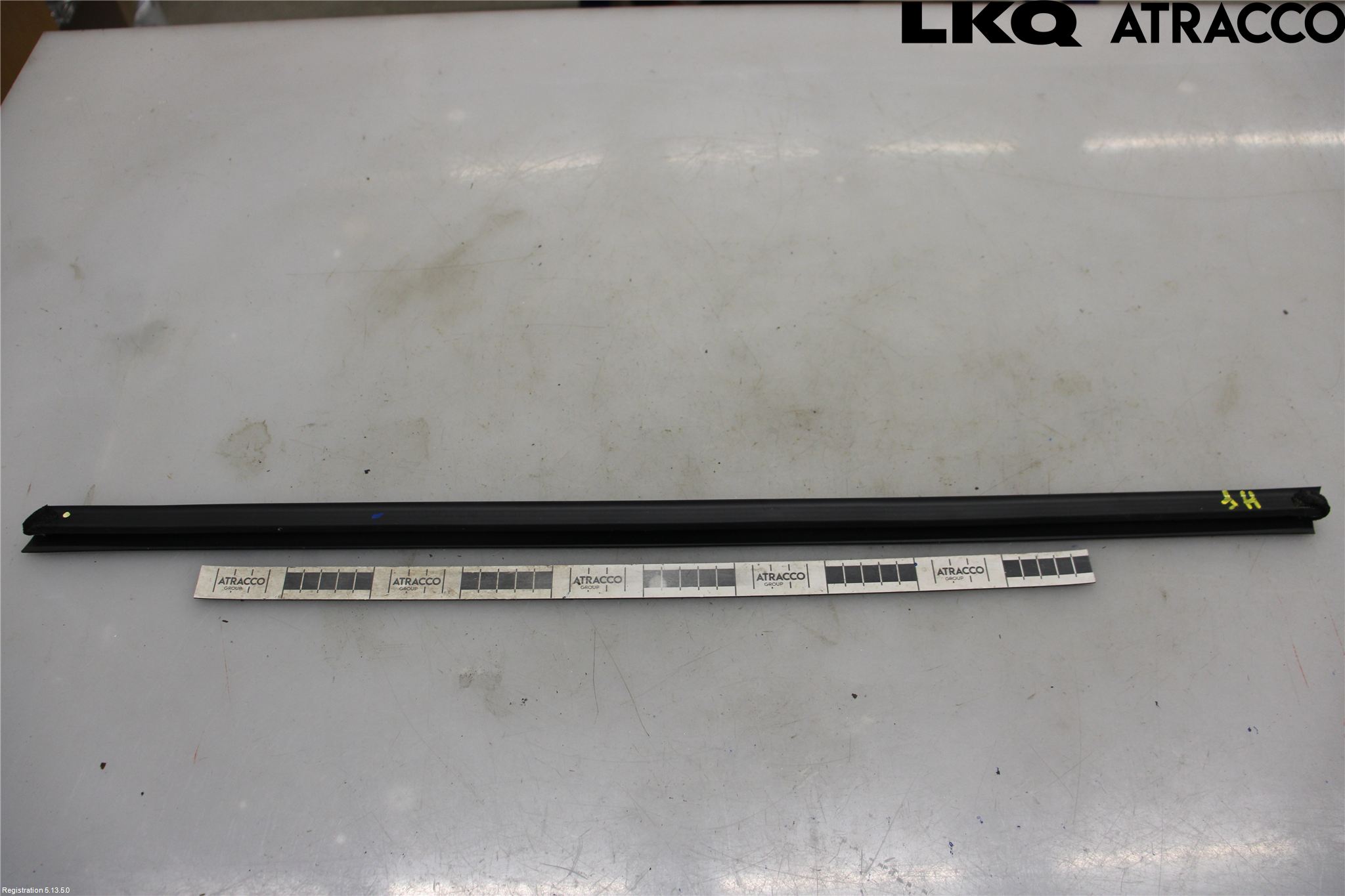 Kia CARENS III 13-19 Dörr Dekorlist Fram Hö