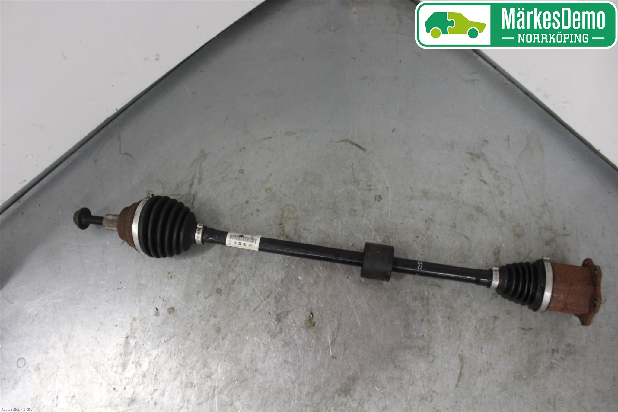 Skoda OCTAVIA (5E) 13-20 Drivaxel Fram Höger