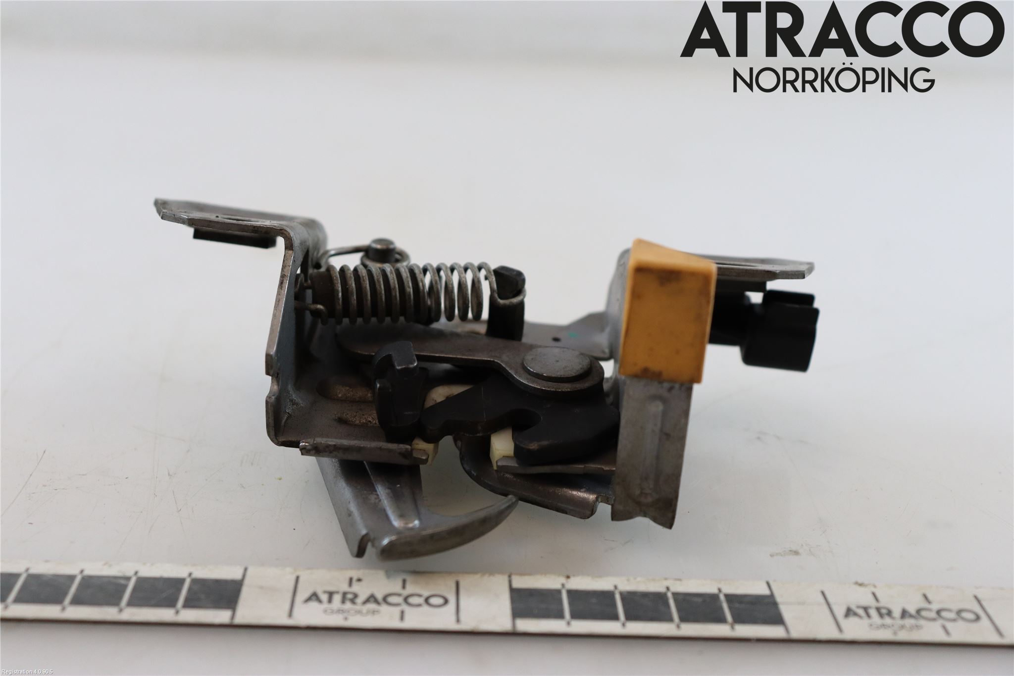 Volvo V50 08-12 Huvlås