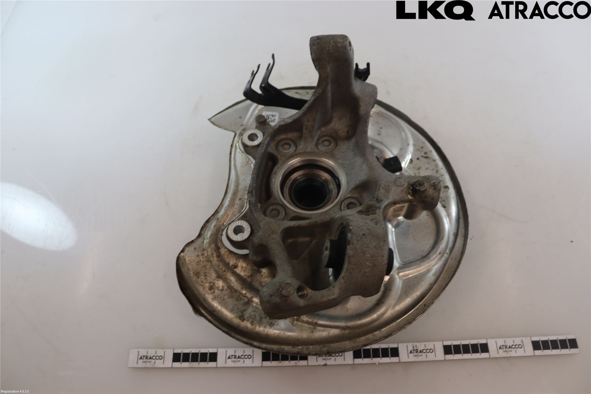Audi A4/S4 B9 20- Hjullagerhus-Spindel Hö B