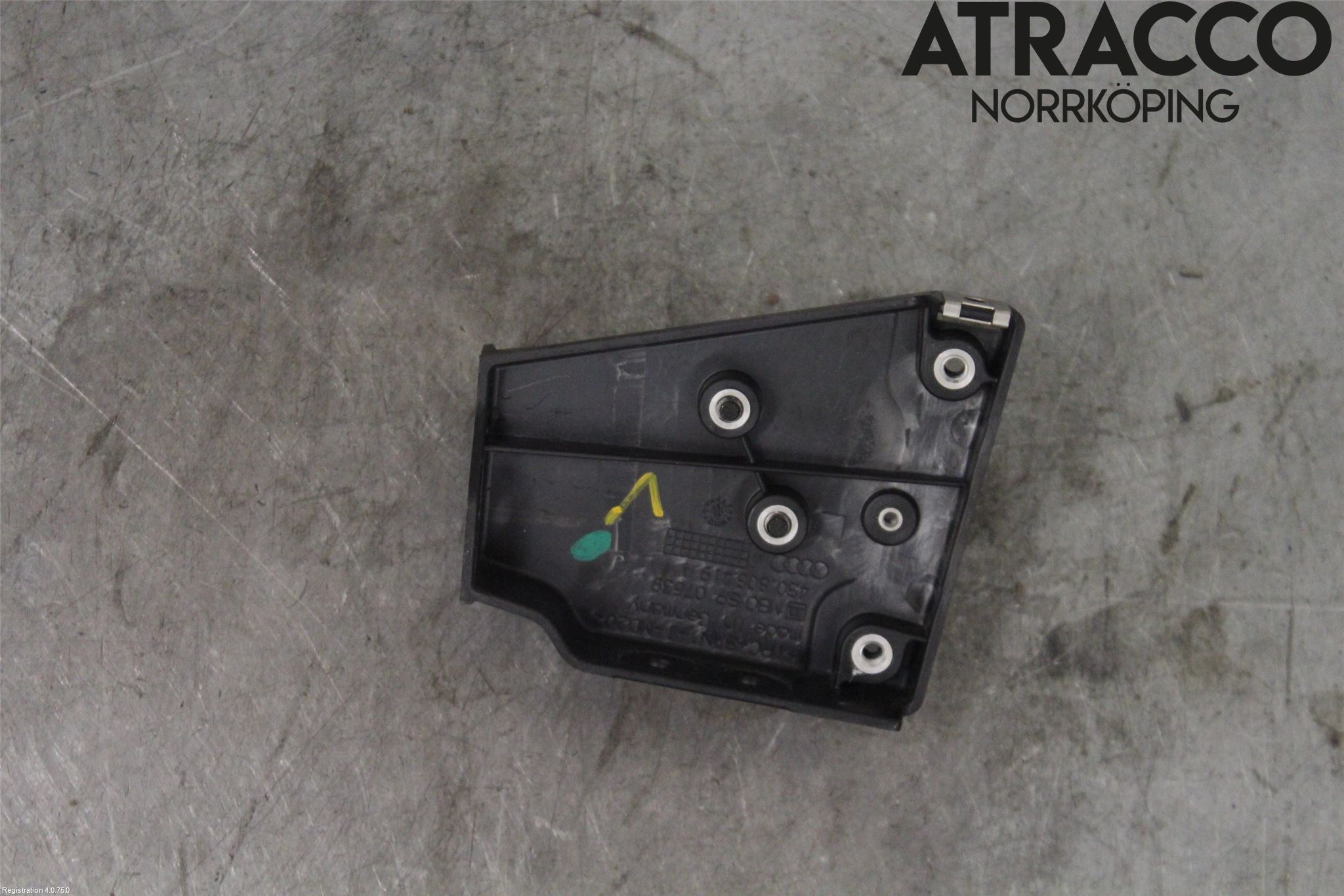 Audi R8 Skärmfäste Fram Vä