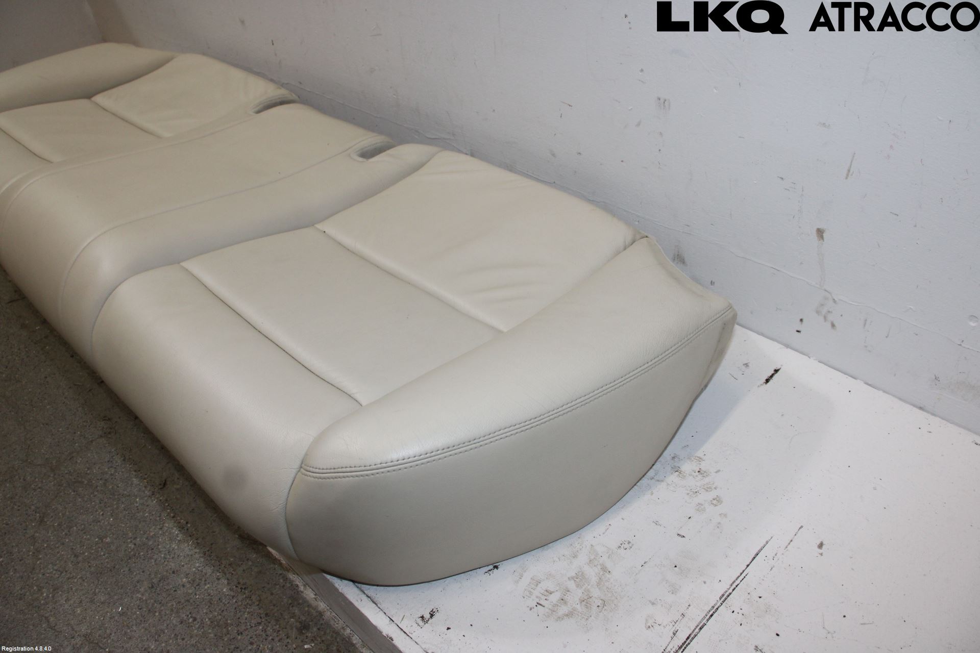 Jaguar XJ X350        03-09 Inredning Sittdyna Bak