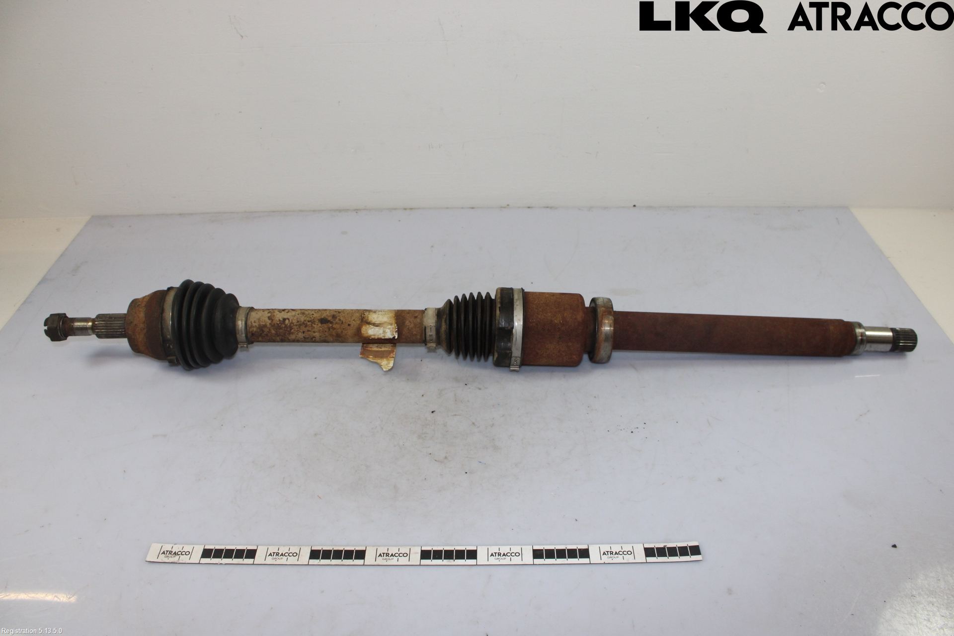 Ford TRANSIT/TOURNEO CONNECT 13-22 Drivaxel Fram Höger
