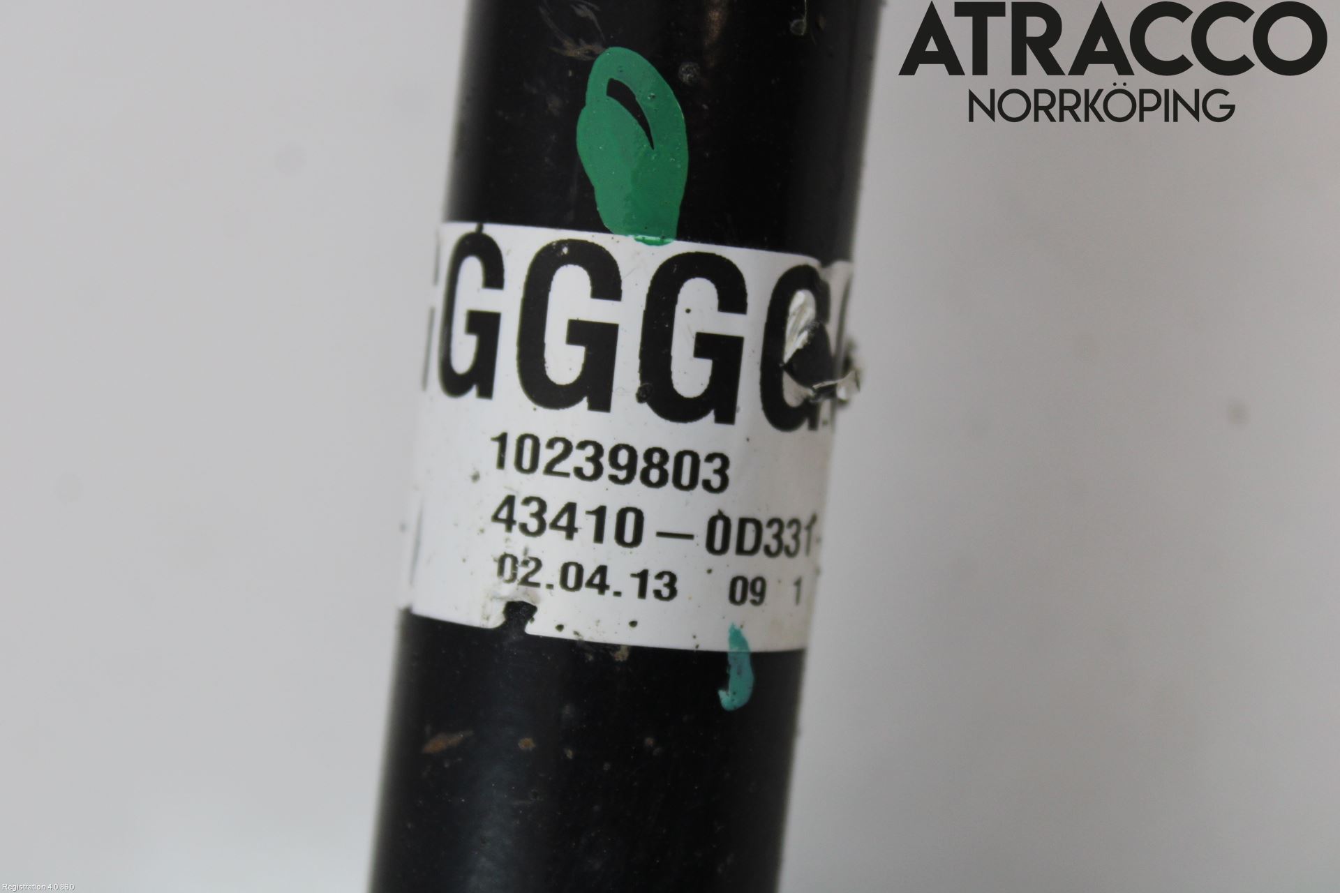 Toyota YARIS XP130 12-14 Drivaxel Fram Höger