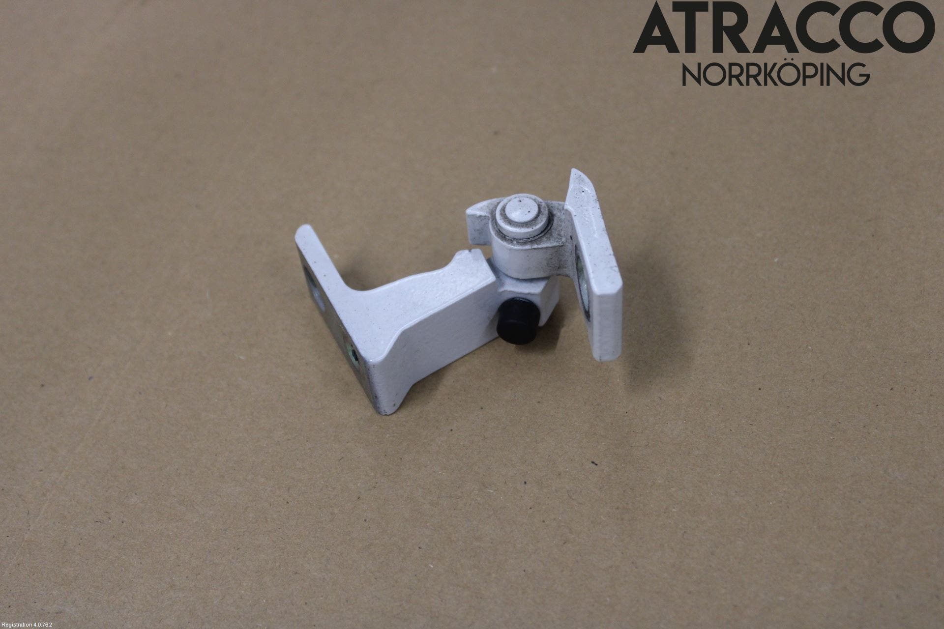 Volkswagen VW POLO VI 18->> Dörrgångjärn