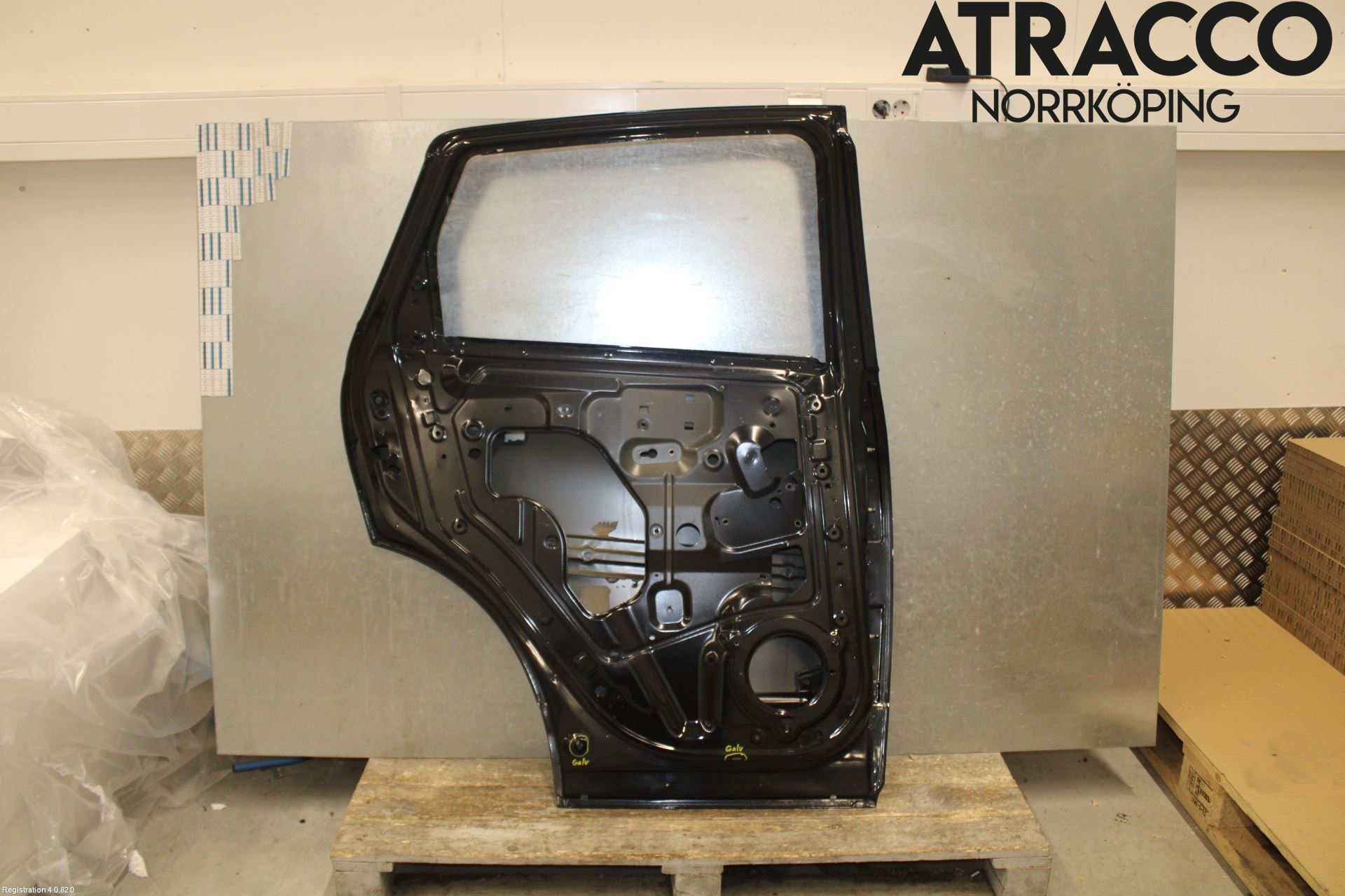 Nissan QASHQAI   07-10 Dörr Bak Vänster