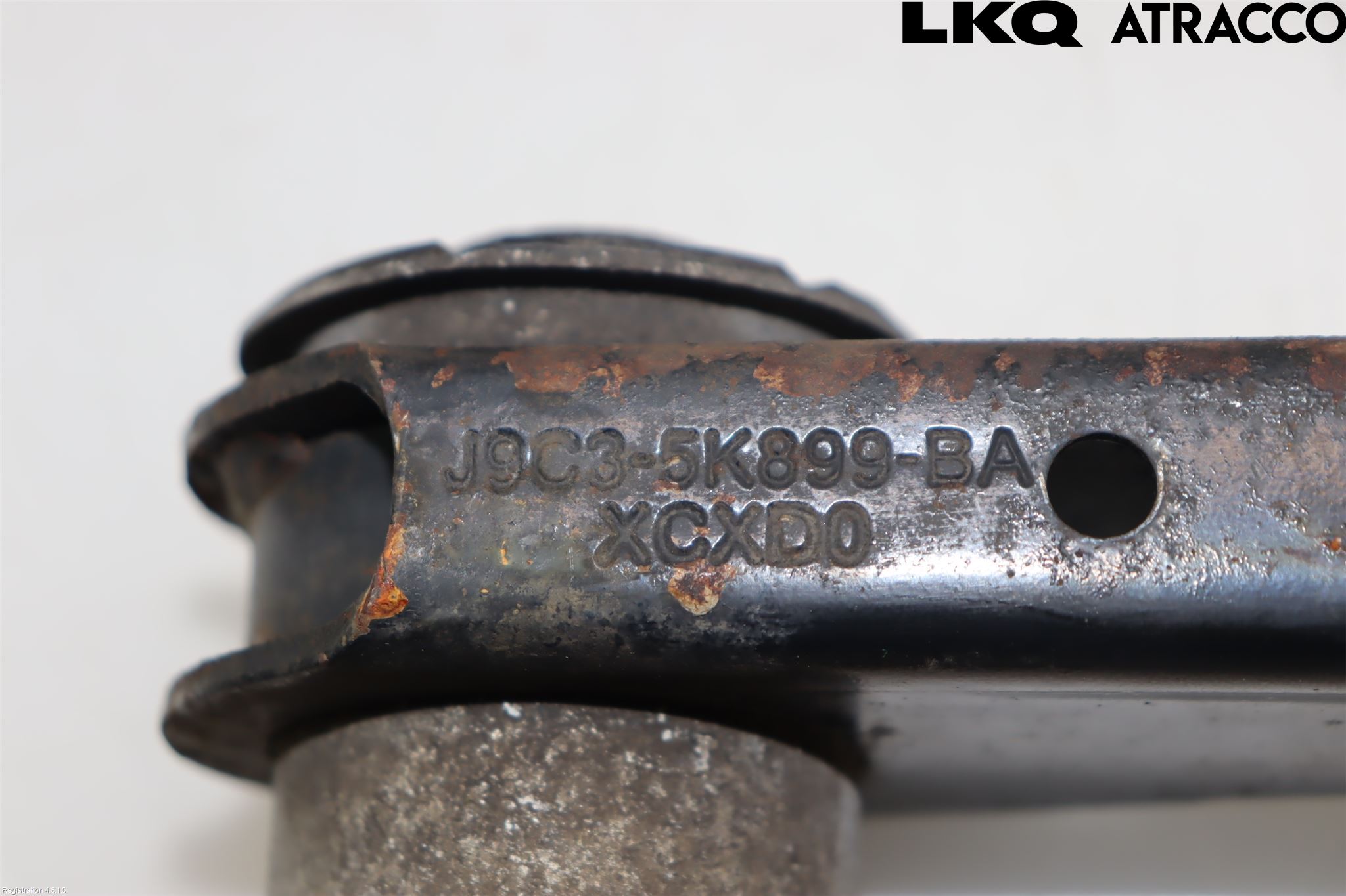 Jaguar F-PACE Bärarm Bak Vänster