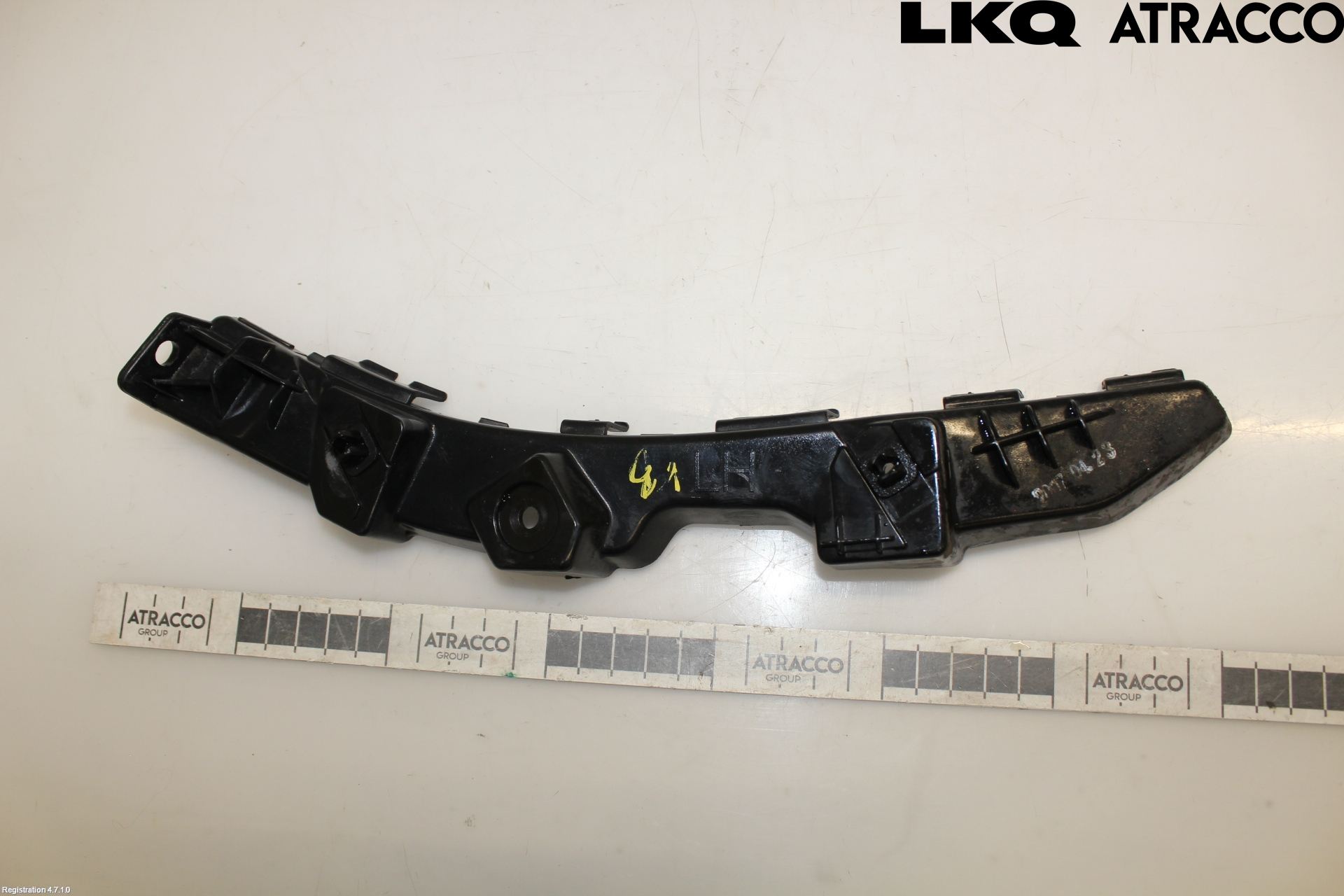 Kia CEED 06-12 Stötfångarfäste Bak Vä