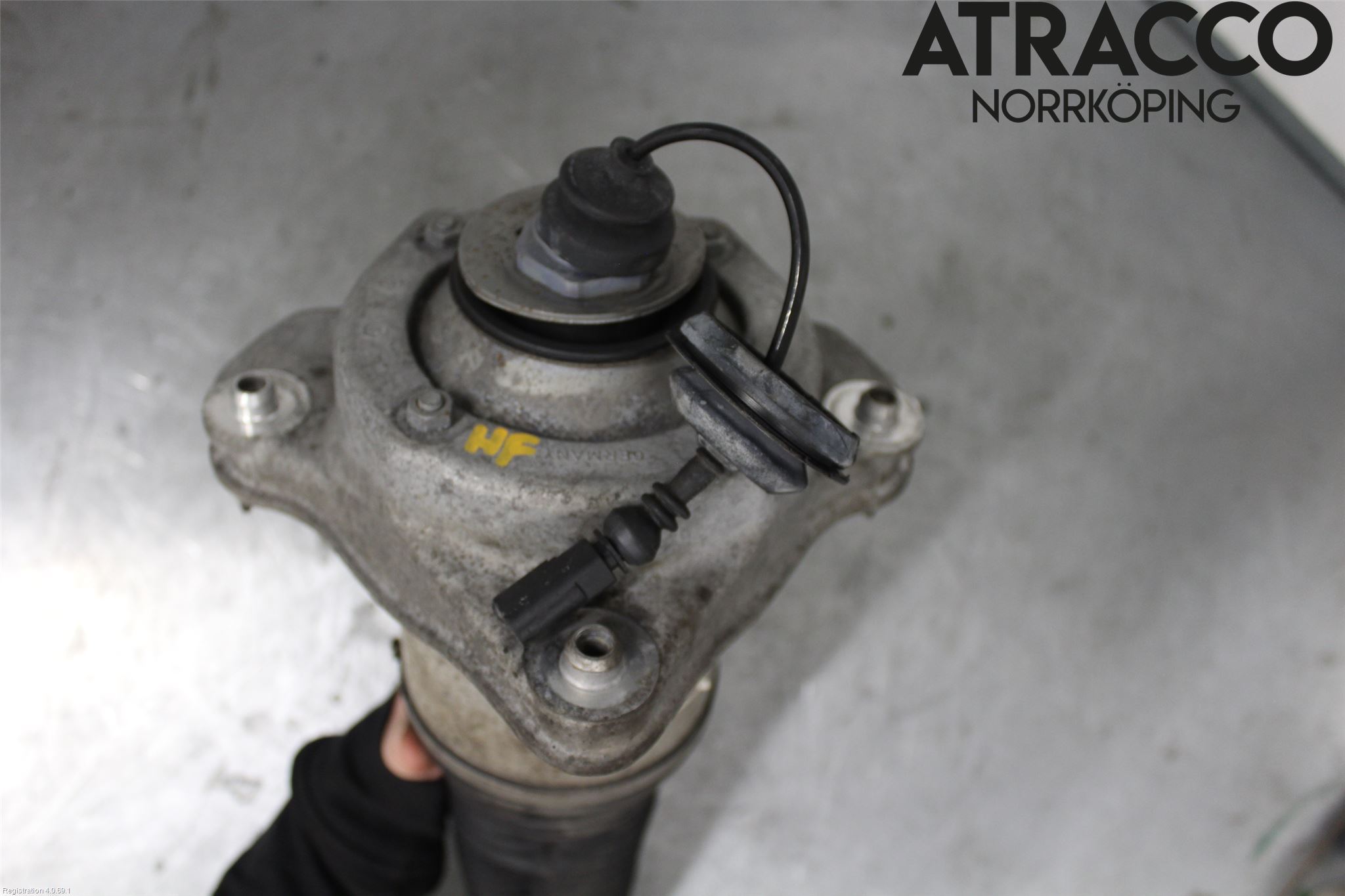 Audi A8/S8 4E  02-09 Fjäderben Fram Höger