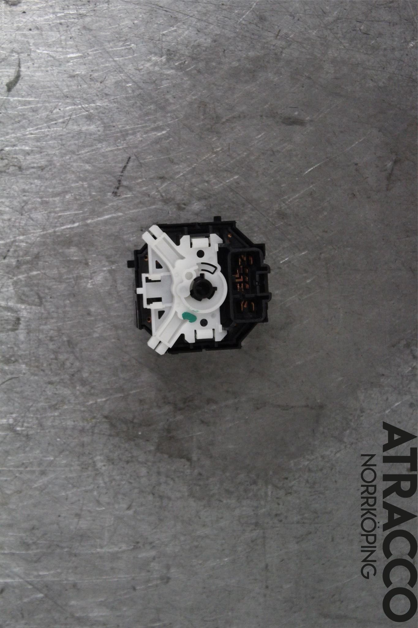 Toyota YARIS XP90 06-11 Strömställare Fläkt