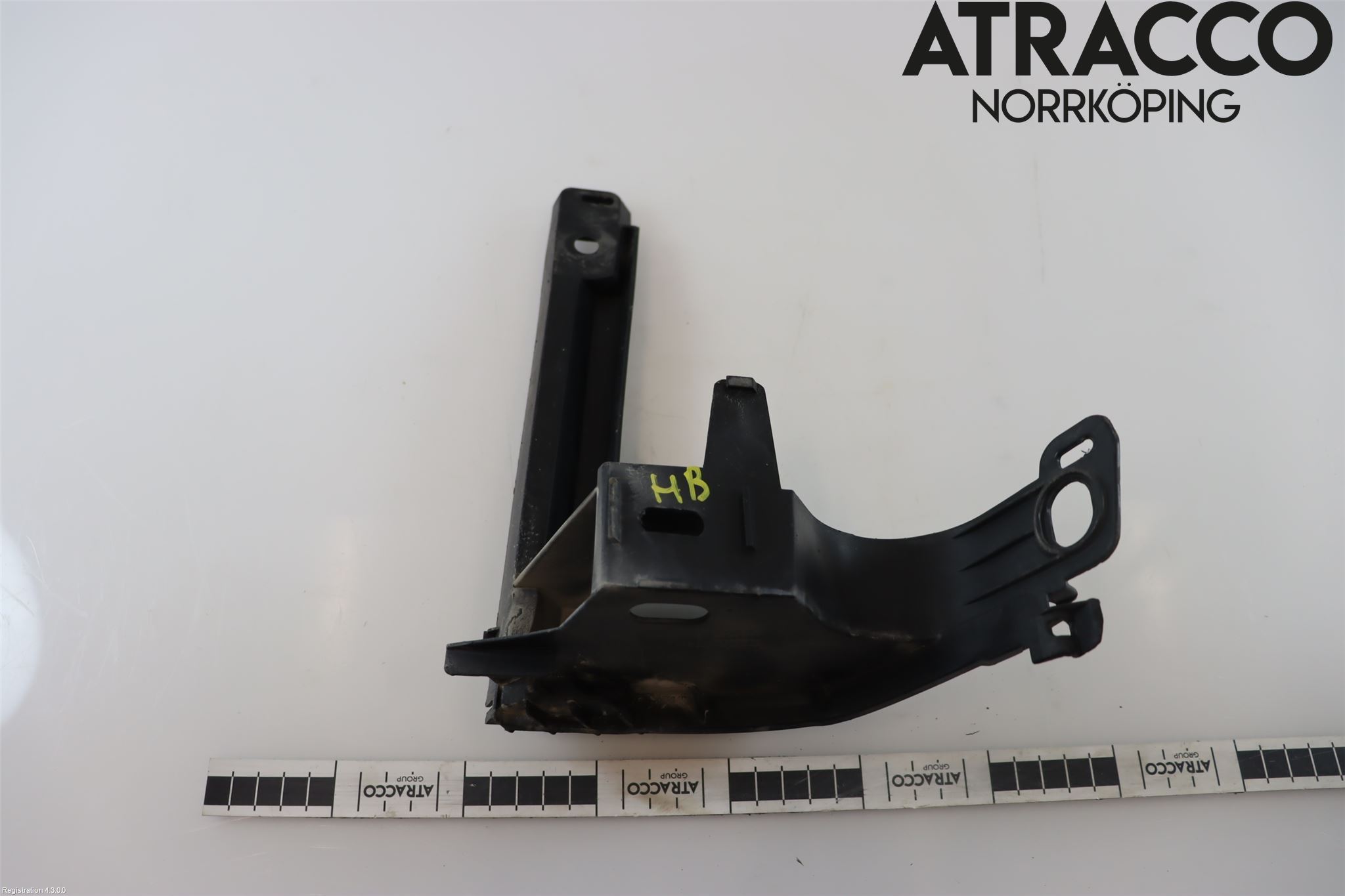 Saab 9-3 VER2/VER3 08-15 Stötfångarfäste Bak Hö
