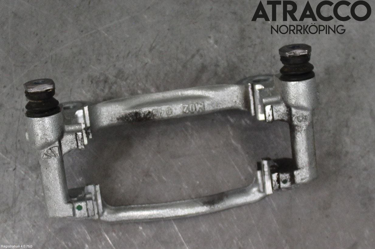 Toyota COROLLA 19- Bromsokshållare