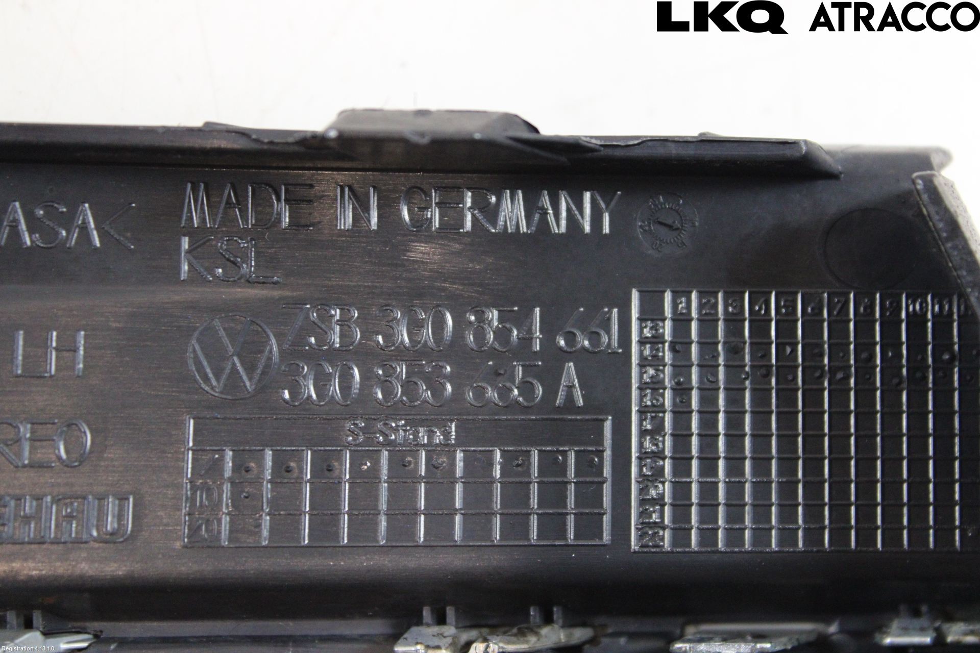 Volkswagen VW PASSAT 15-19 Dimljussarg Fram