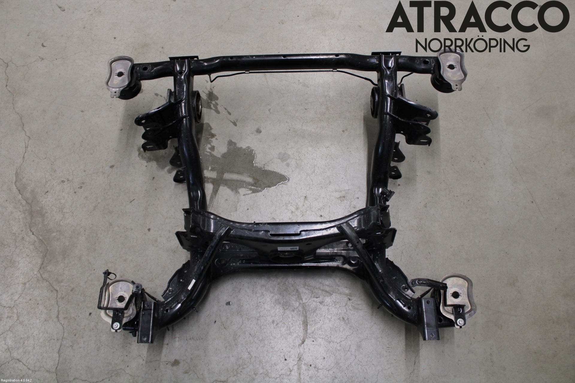 CUPRA BORN 22- Bakaxelbalk