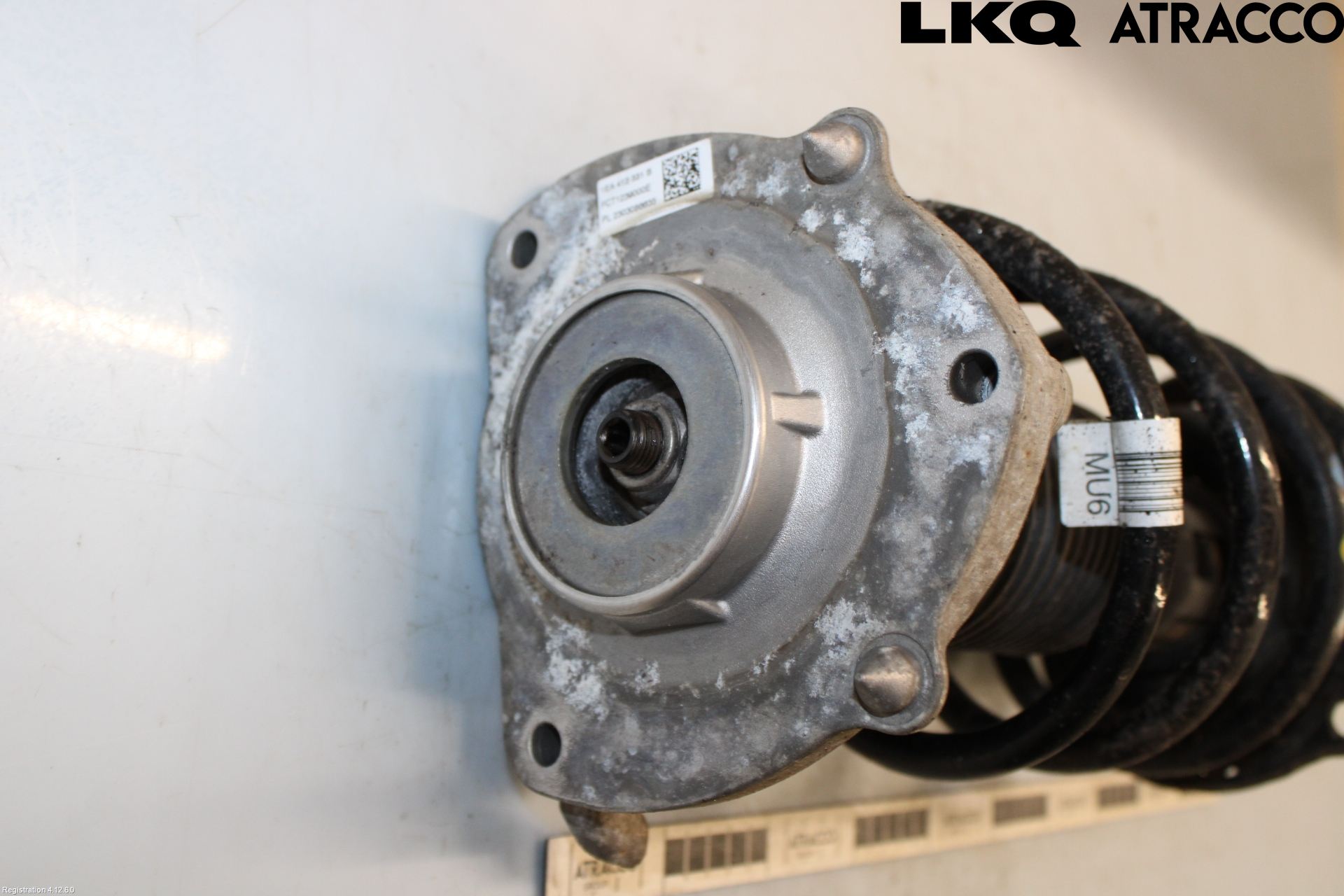 Volkswagen VW ID.4 21- Fjäderben Fram Höger