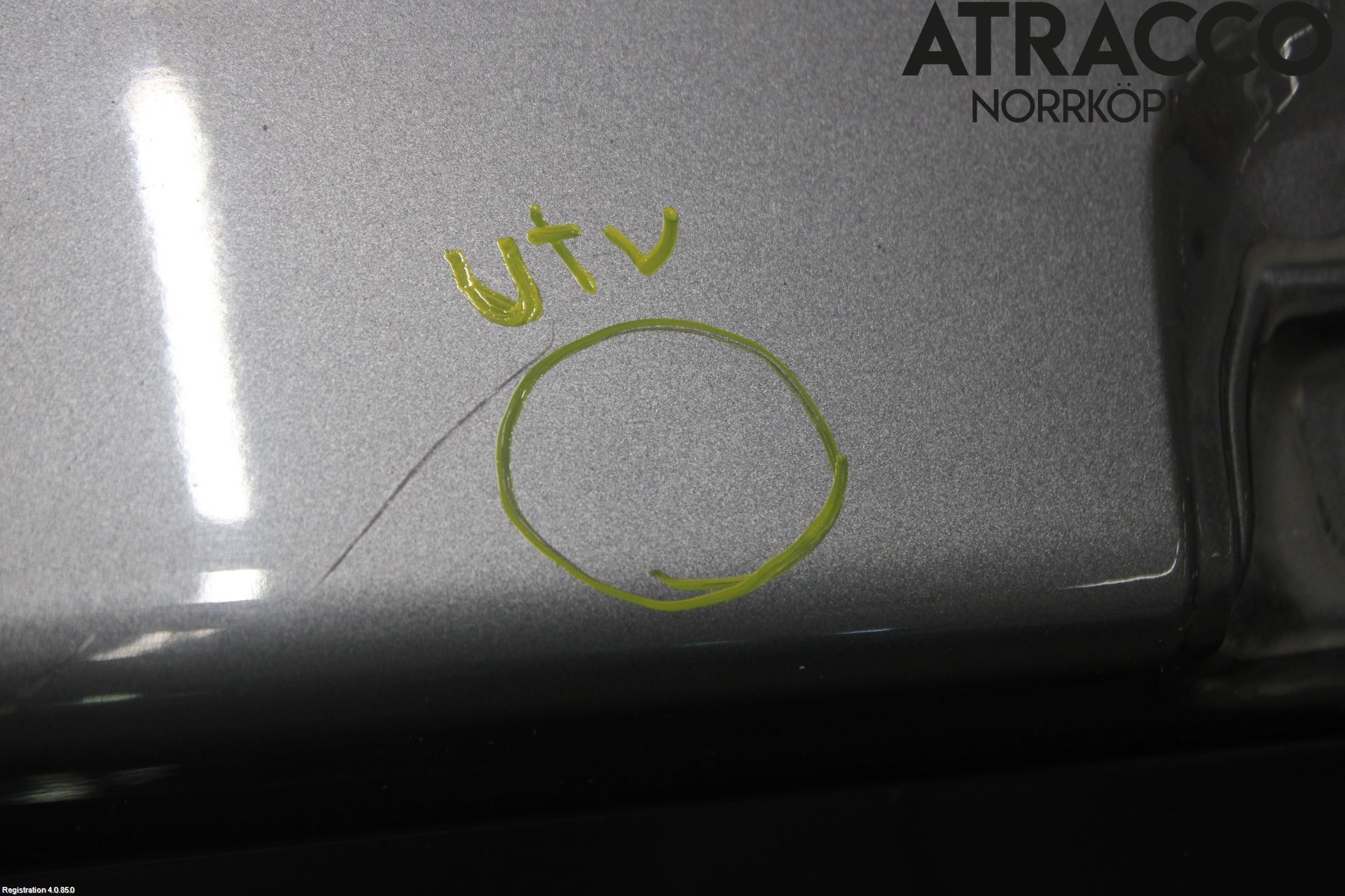 Nissan JUKE 14-19 Baklucka Kombi