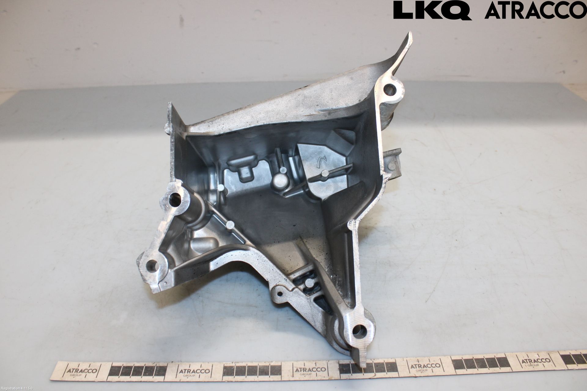 Seat IBIZA V 17-20 Motorfäste