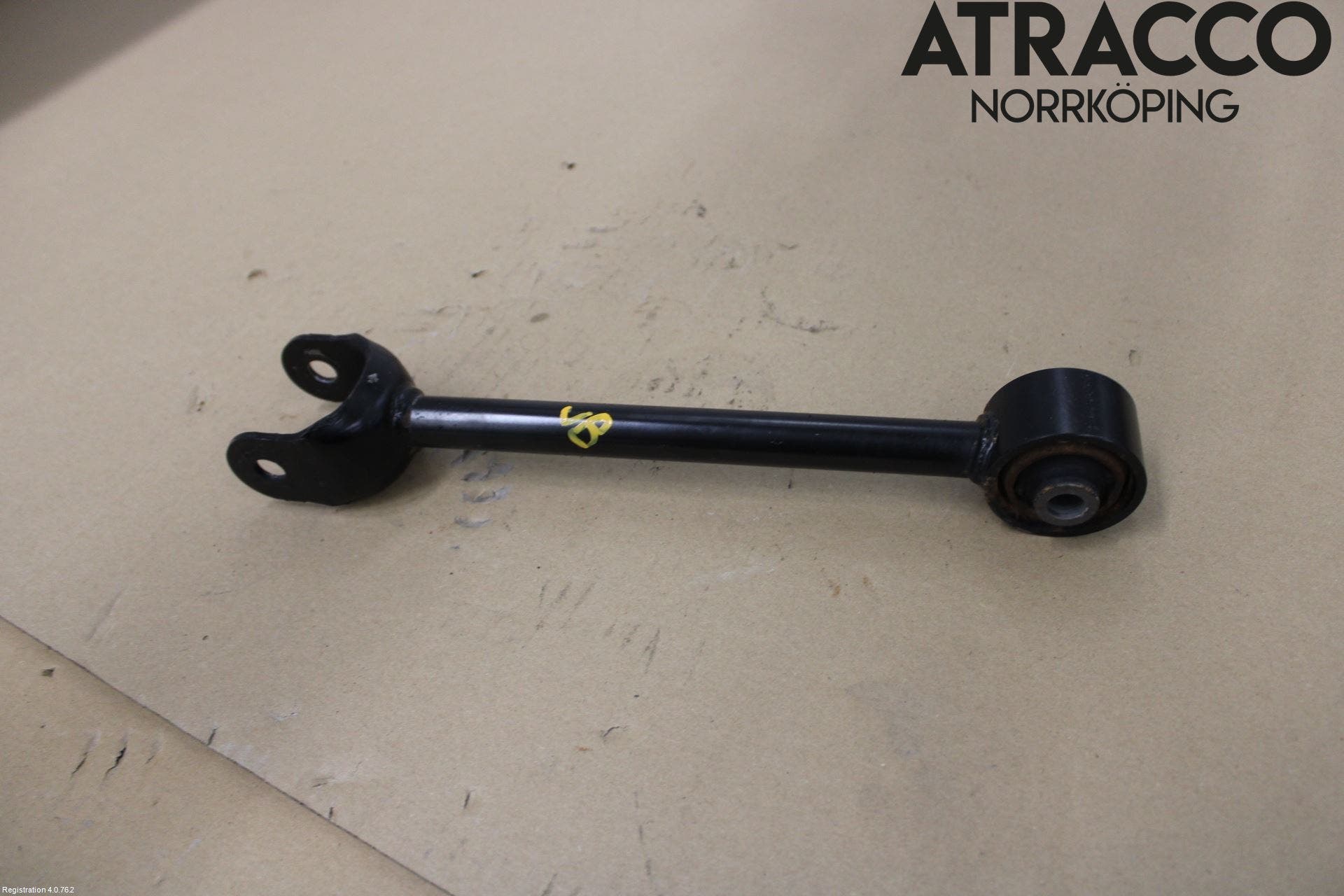 Toyota C-HR 16-23 Bärarm Bak Vänster