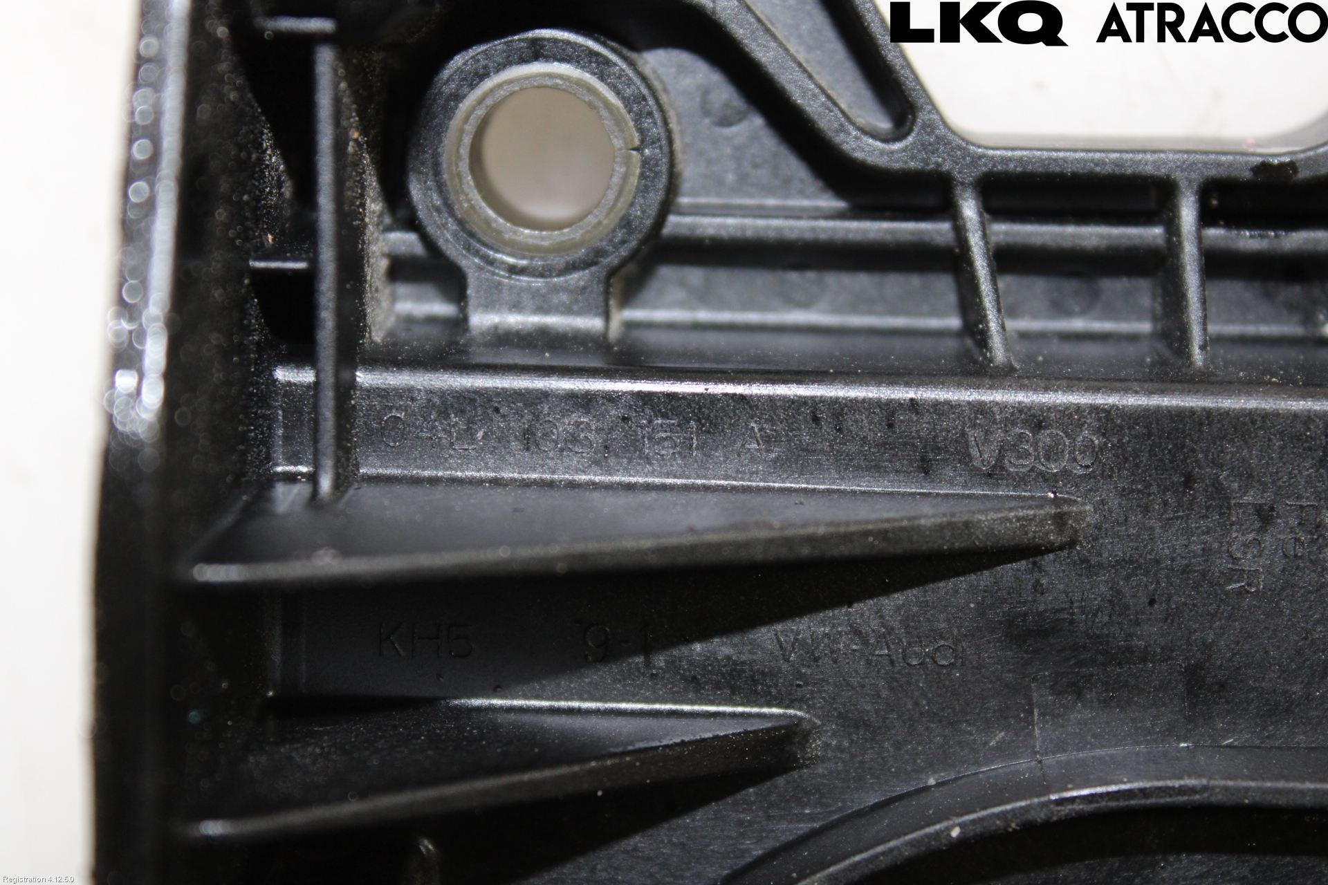Audi A4/S4 B9 16-19 Kamrem-Transmissionskåpa