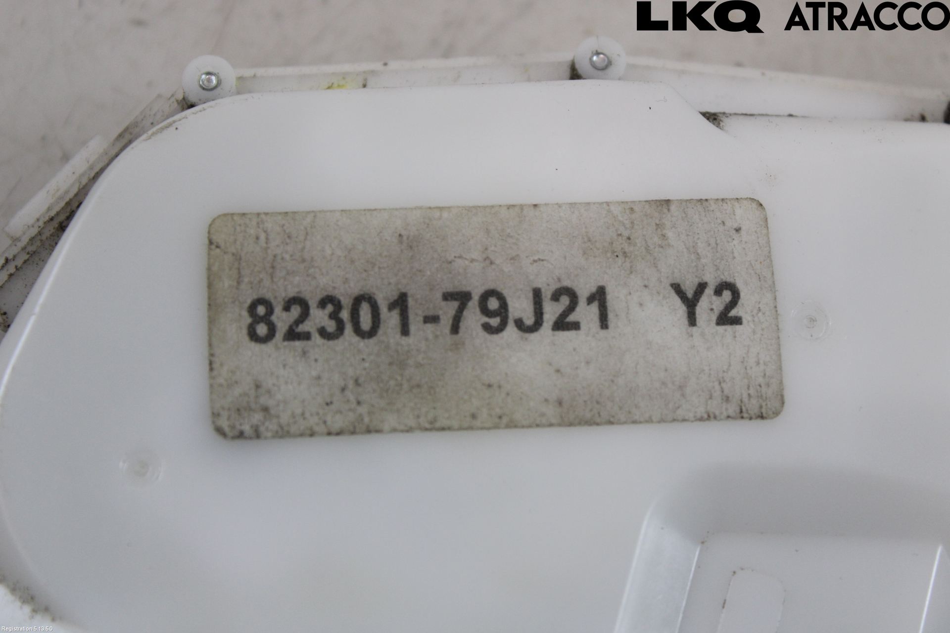 Suzuki KIZASHI Låskista-Dörrlås