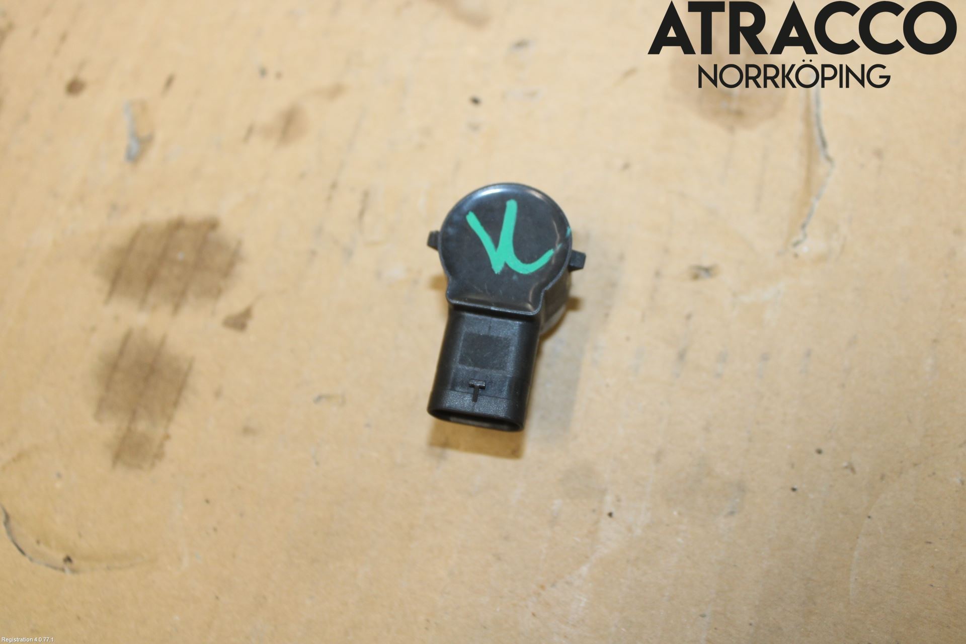 Mercedes-Benz MB C-KLASS (W205) 14-21 Parkeringshjälp Frontsensor