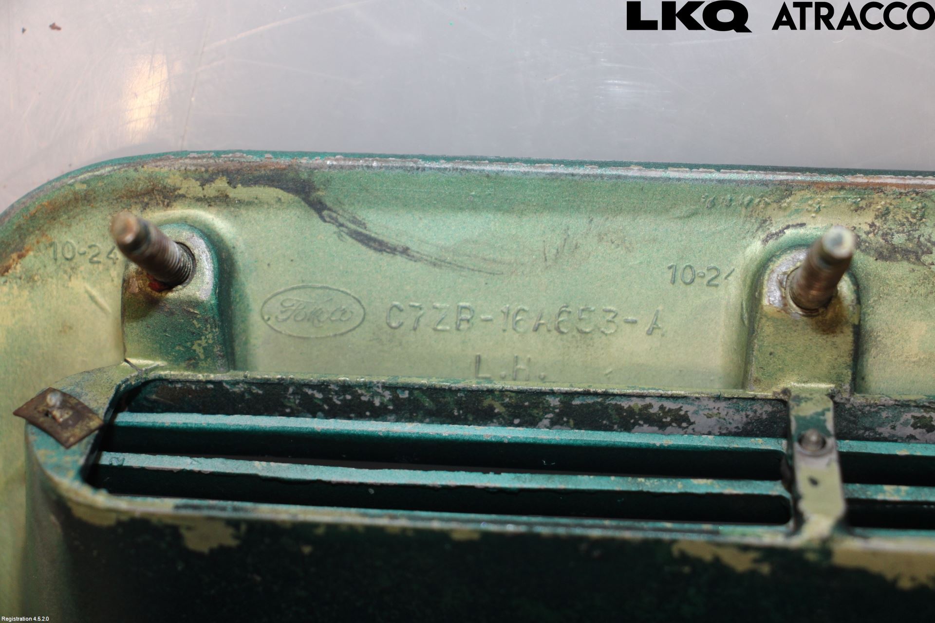 Ford MUSTANG    64-73 Huv Luftintag