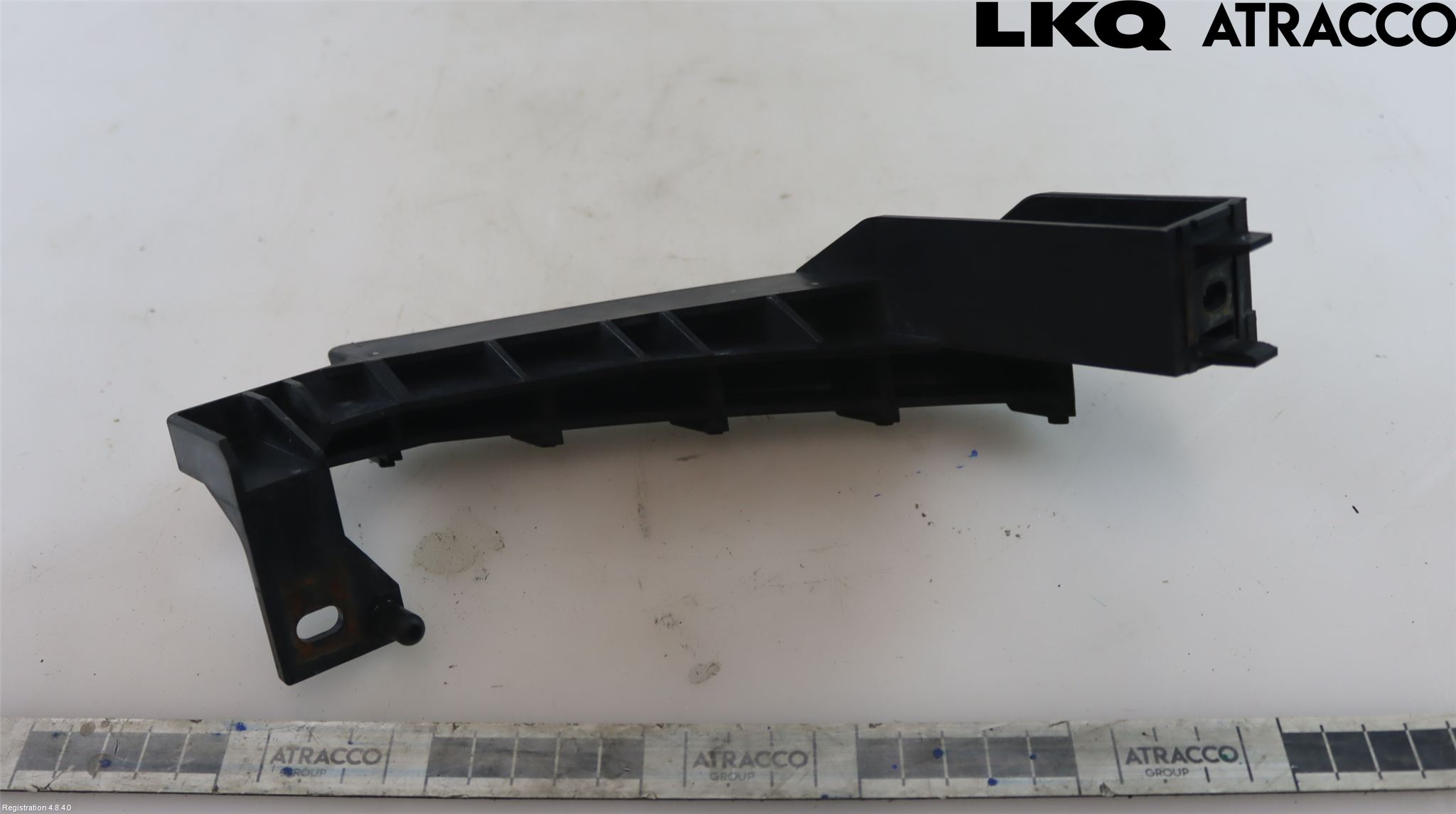 Mazda 6 08-13 Strålkast Fästsarg