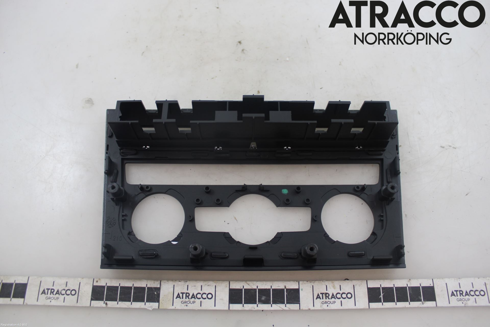 Seat LEON 13-20 Instrument-Radio Sarg