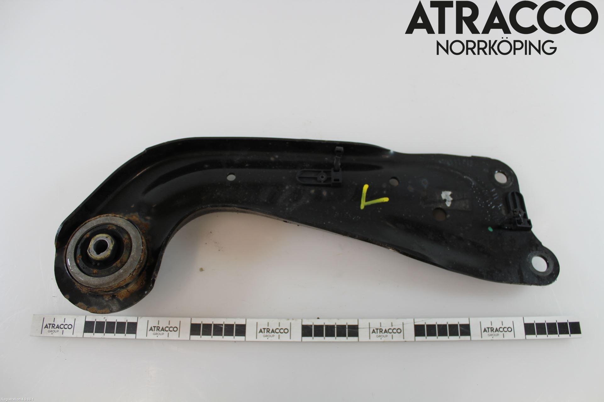 Skoda SUPERB 16-24 Bärarm Bak Vänster