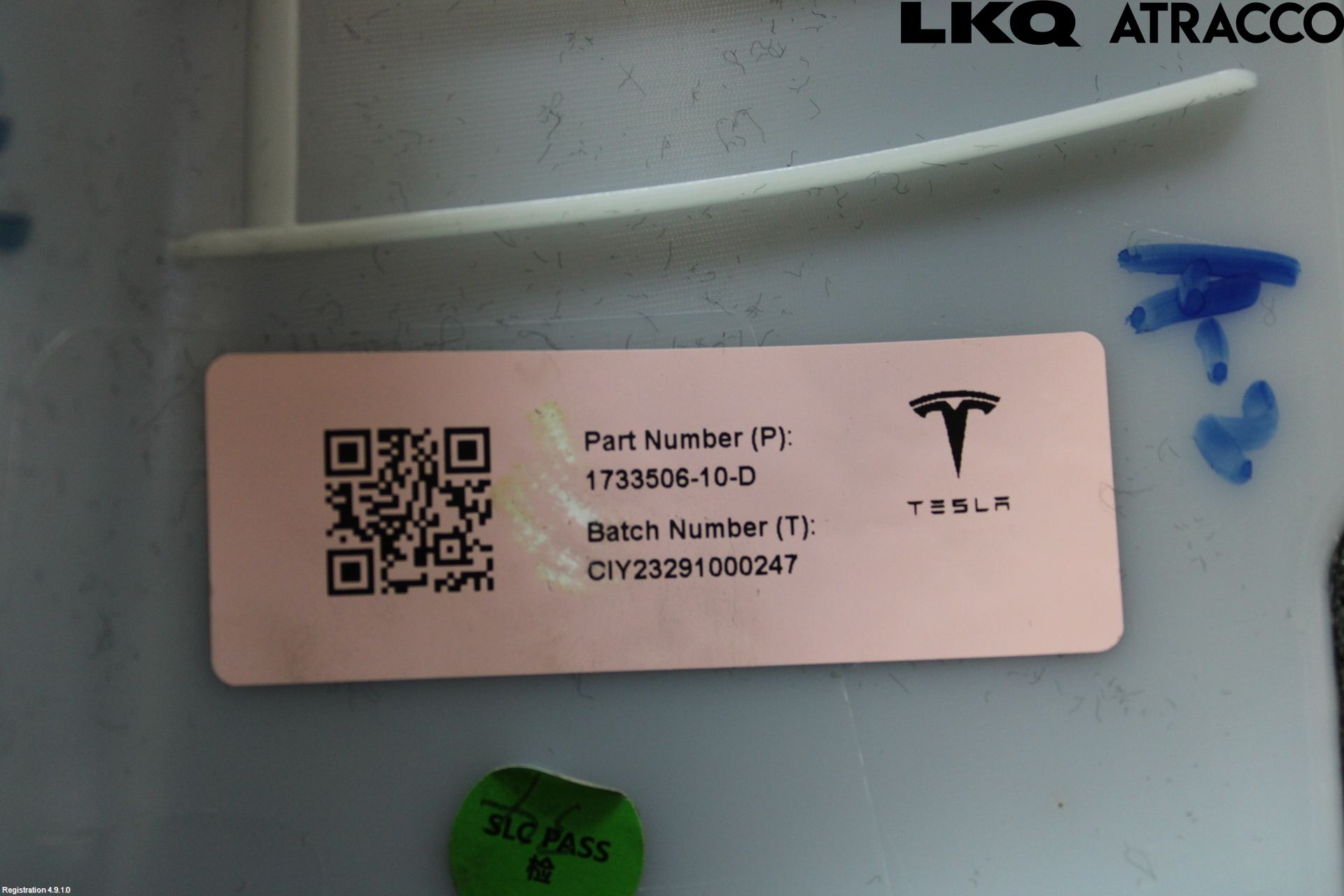 Tesla MODEL 3 17- Inr Plastd A-B-C Stolpe