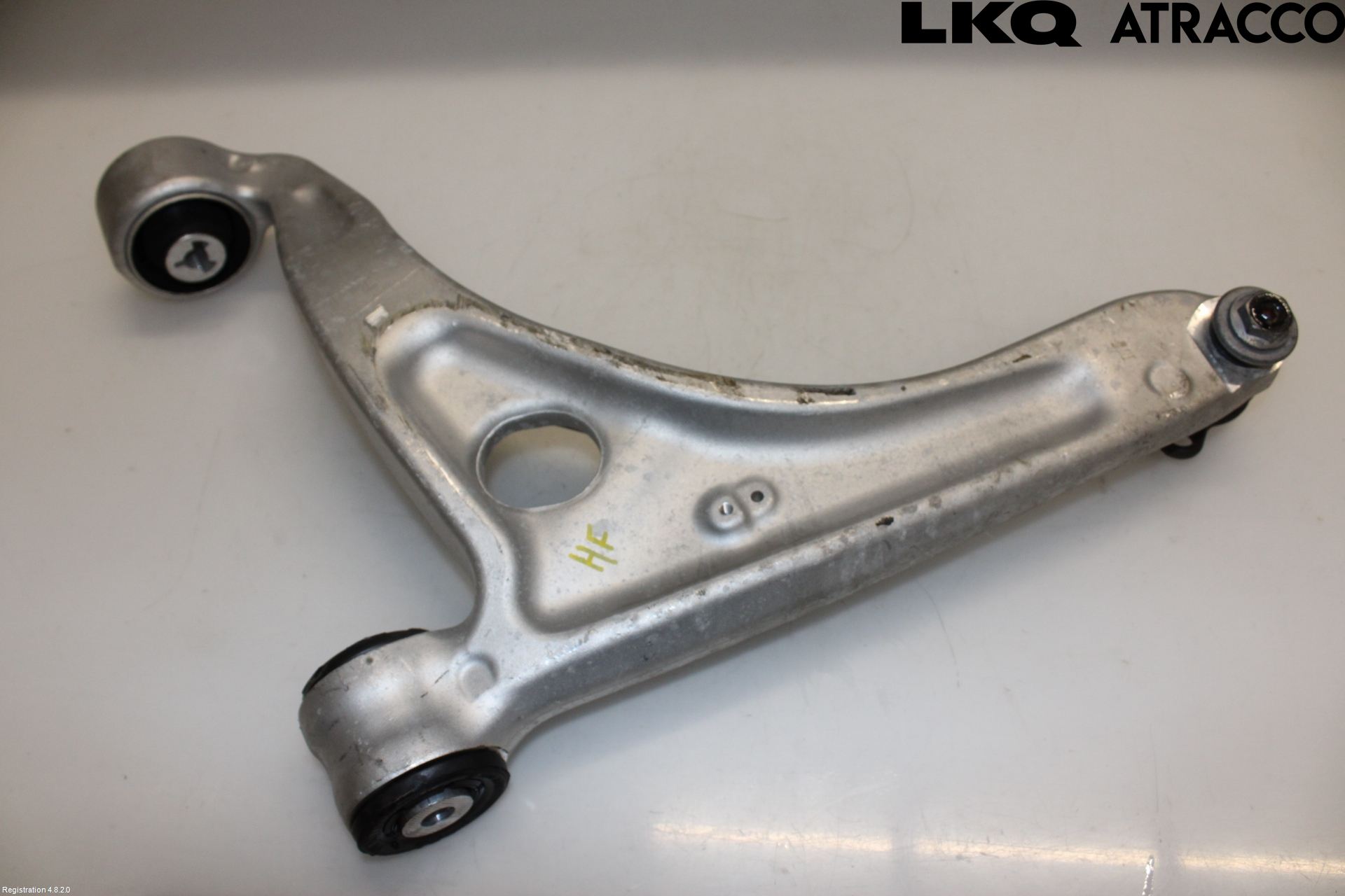 Volkswagen VW TRANSP/CARAVELLE (T7) 22-24 Bärarm Fram Undre Hö