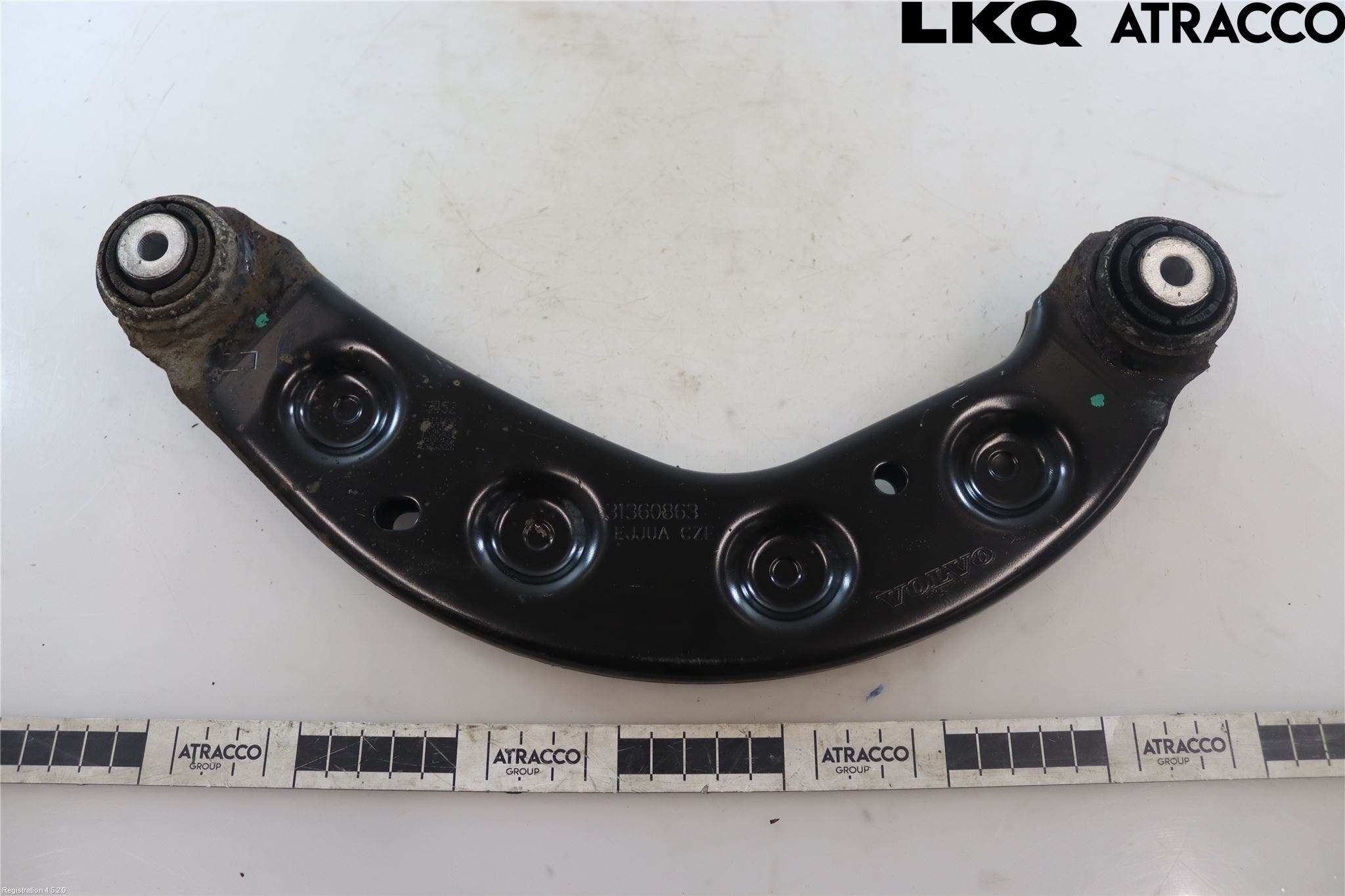 Volvo V60 19- Bärarm Bak Övre Höger