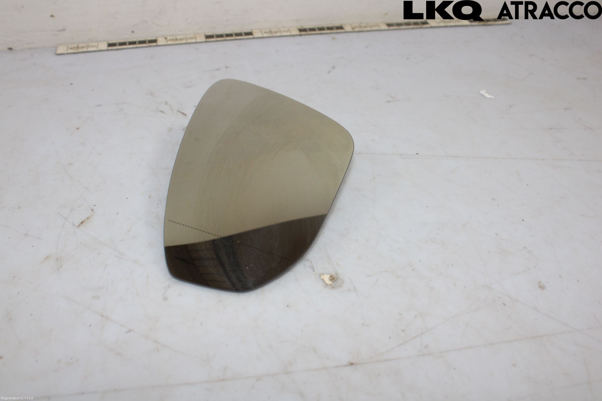 Volkswagen VW ID.7/TOURER 24- Spegelglas Vä