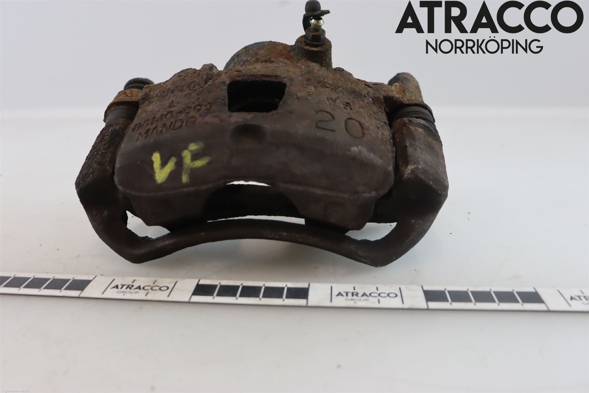 Hyundai ACCENT   -98 Bromsok Fram Vänster