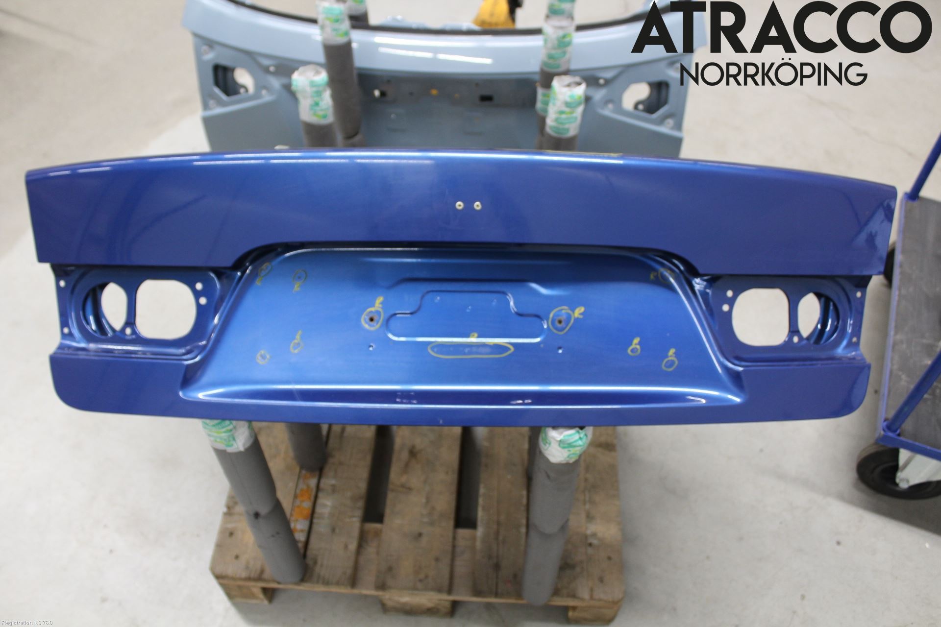 Honda ACCORD    03-07 Baklucka (Ej Med Ruta)