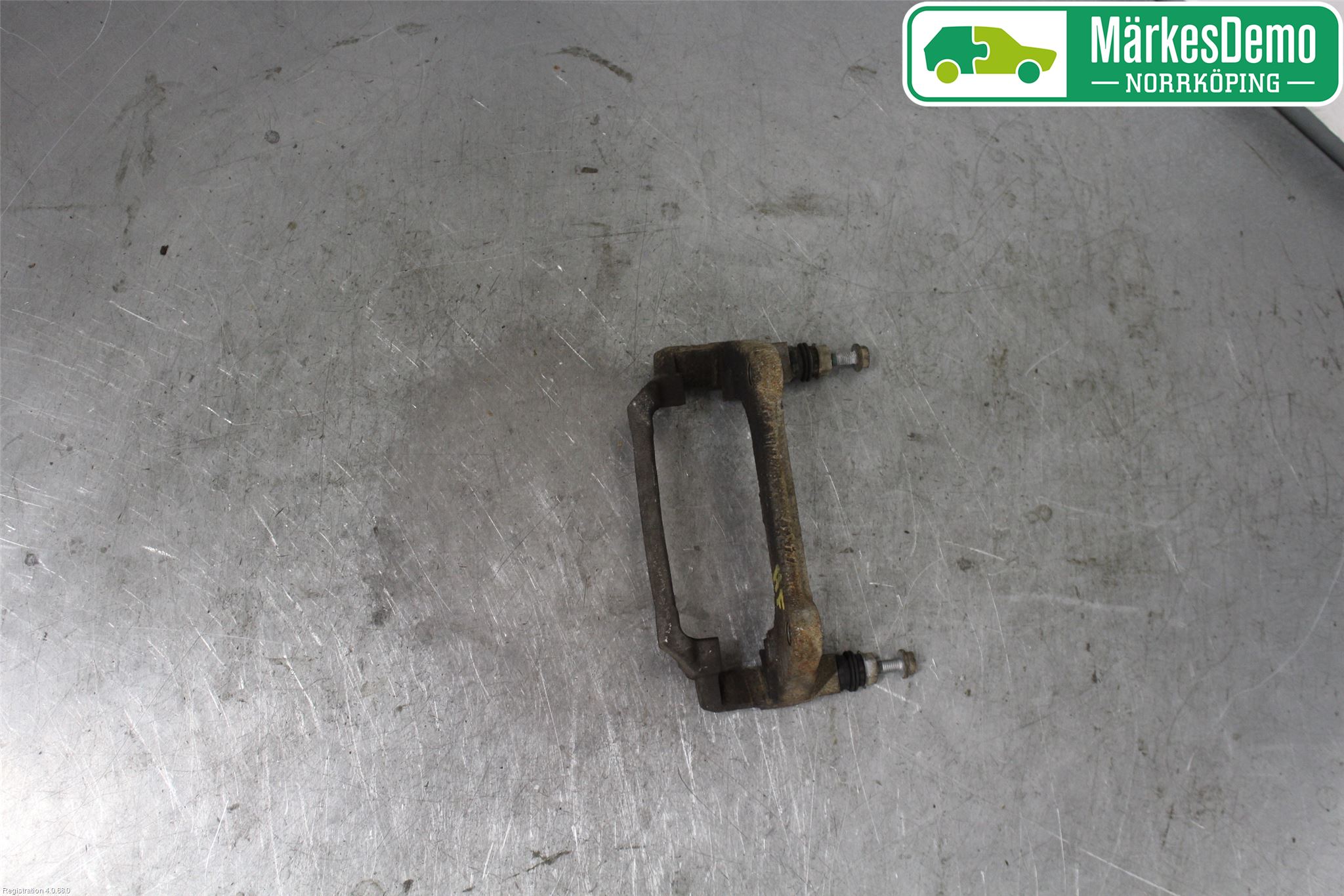 Audi Q2/SQ2 17- Bromsokshållare