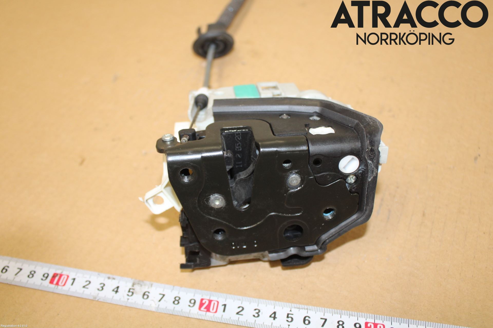 Audi A4/S4 B9 20- Låskista-Dörrlås