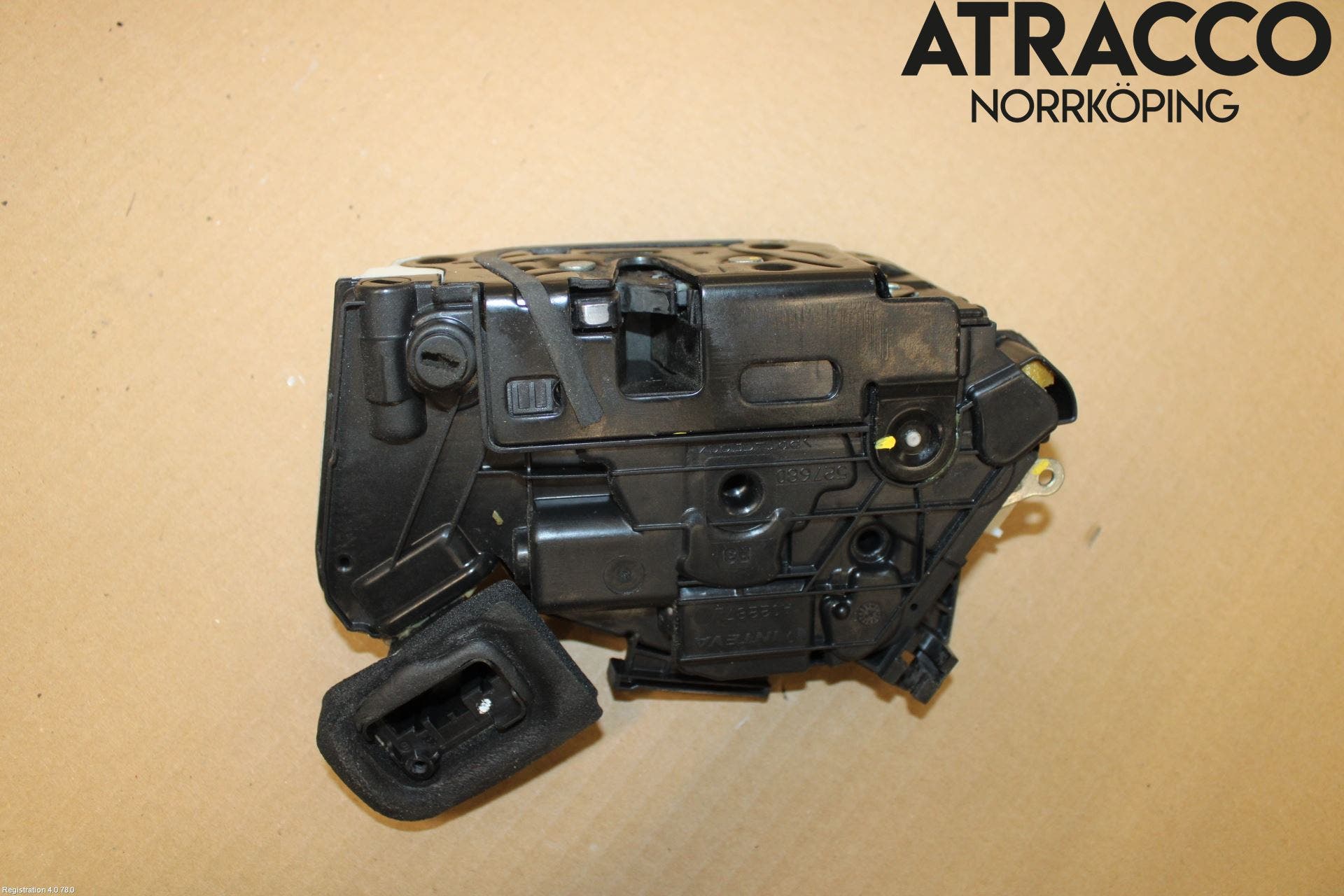 Skoda FABIA 15-21 Låskista-Dörrlås