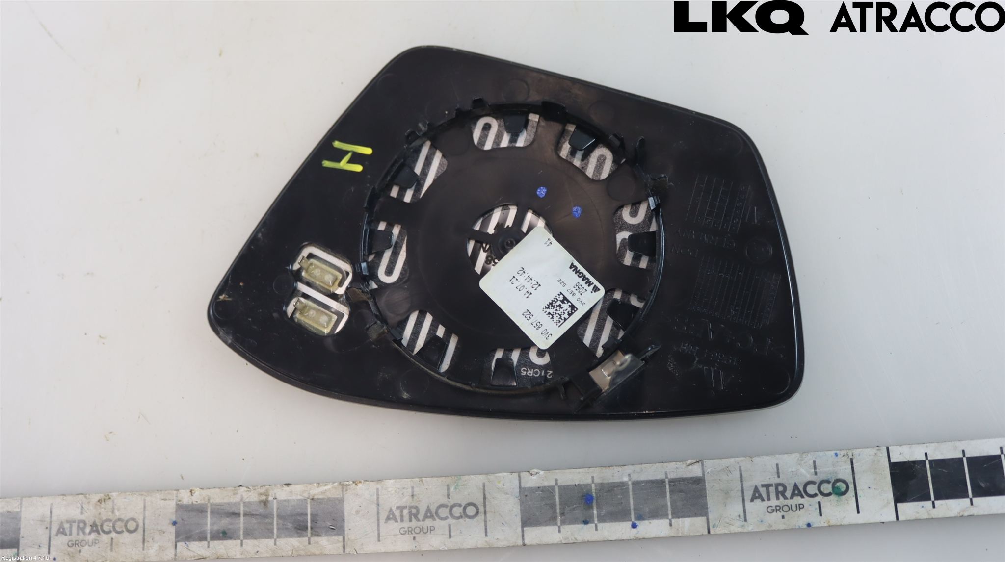 Skoda SUPERB 16-24 Spegelglas Hö