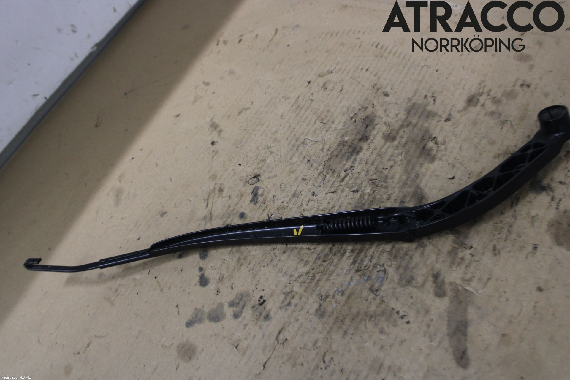 Toyota RAV4 19- Torkararm Armar Vindruta
