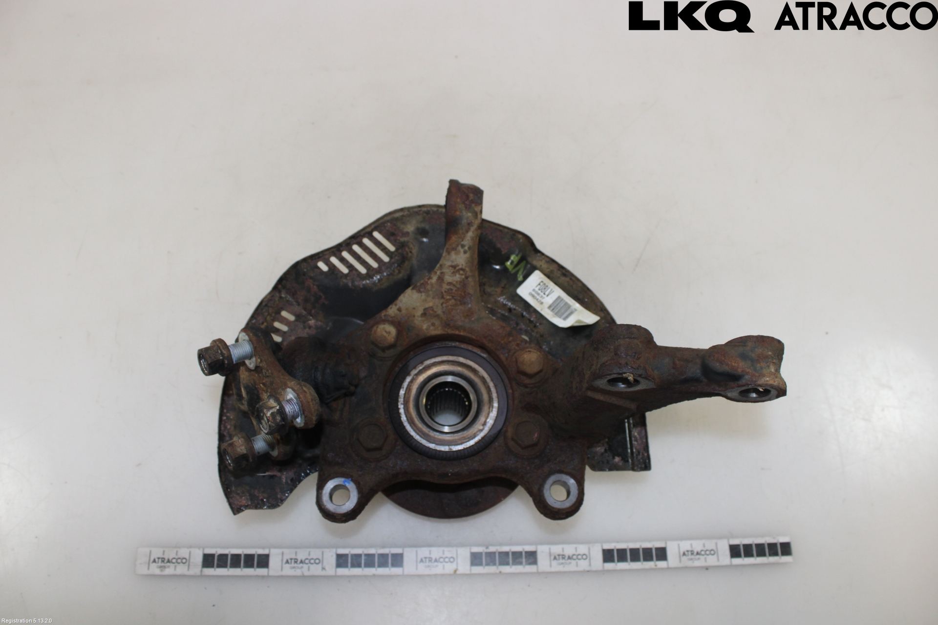 Toyota AURIS 10-12 Styrspindel Lagerhus Vä