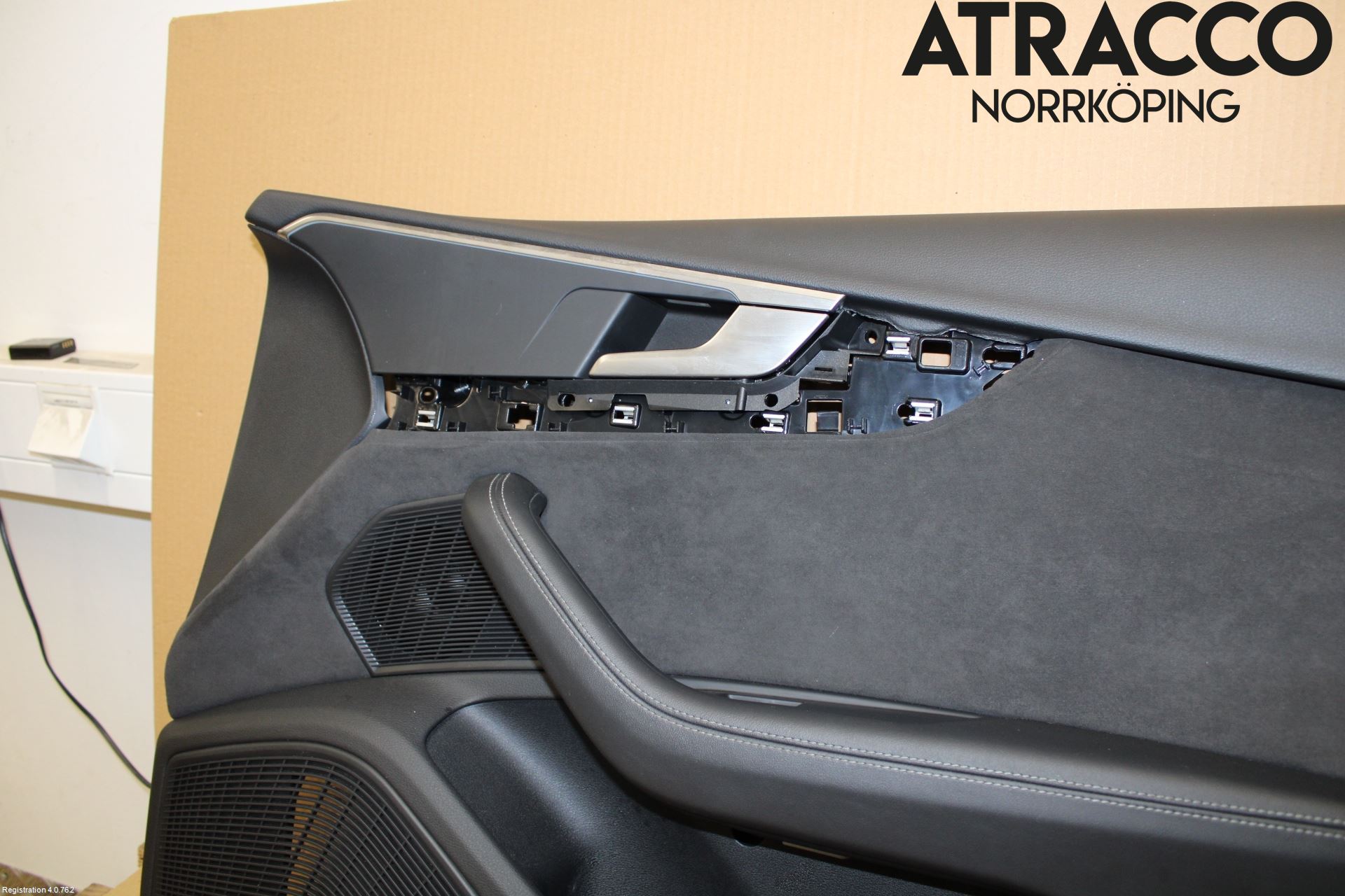 Audi A4/S4 B9 16-19 Dörrklädsel Hö