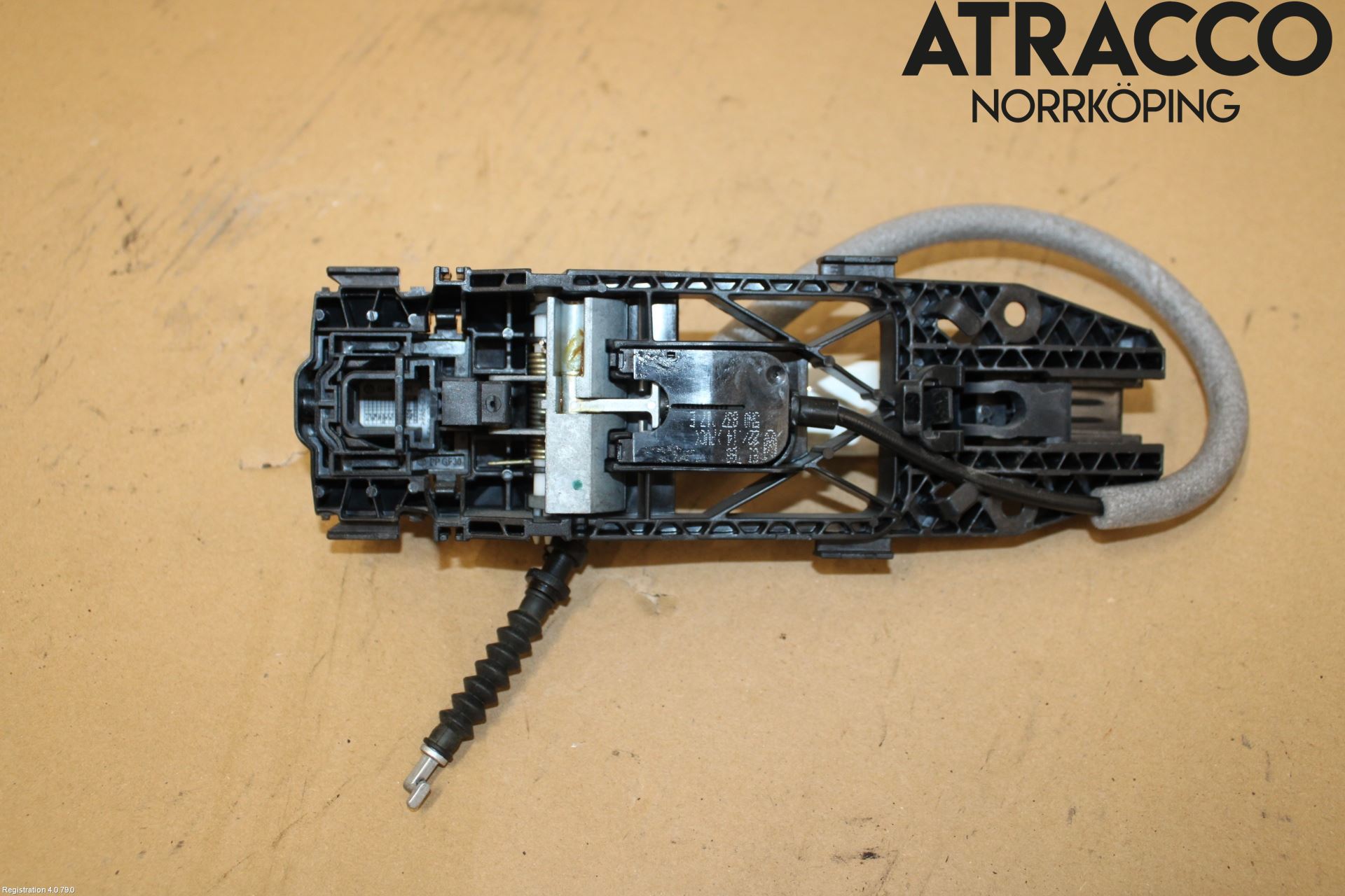 Volkswagen VW UP! / E-UP! Dörrhandtag Yttre Vä