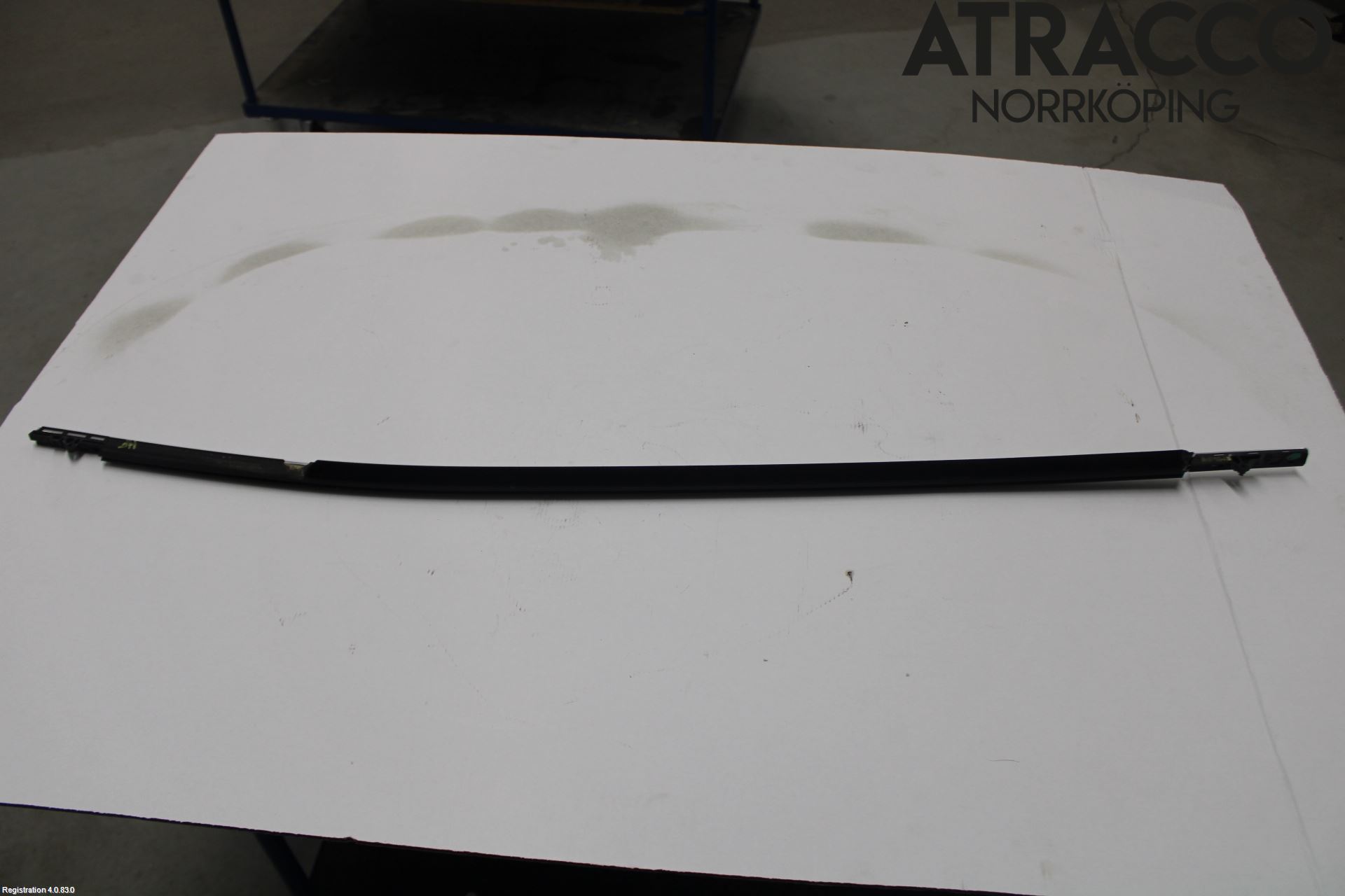 Jaguar I-PACE 18- Dörr Dekorlist Fram Hö